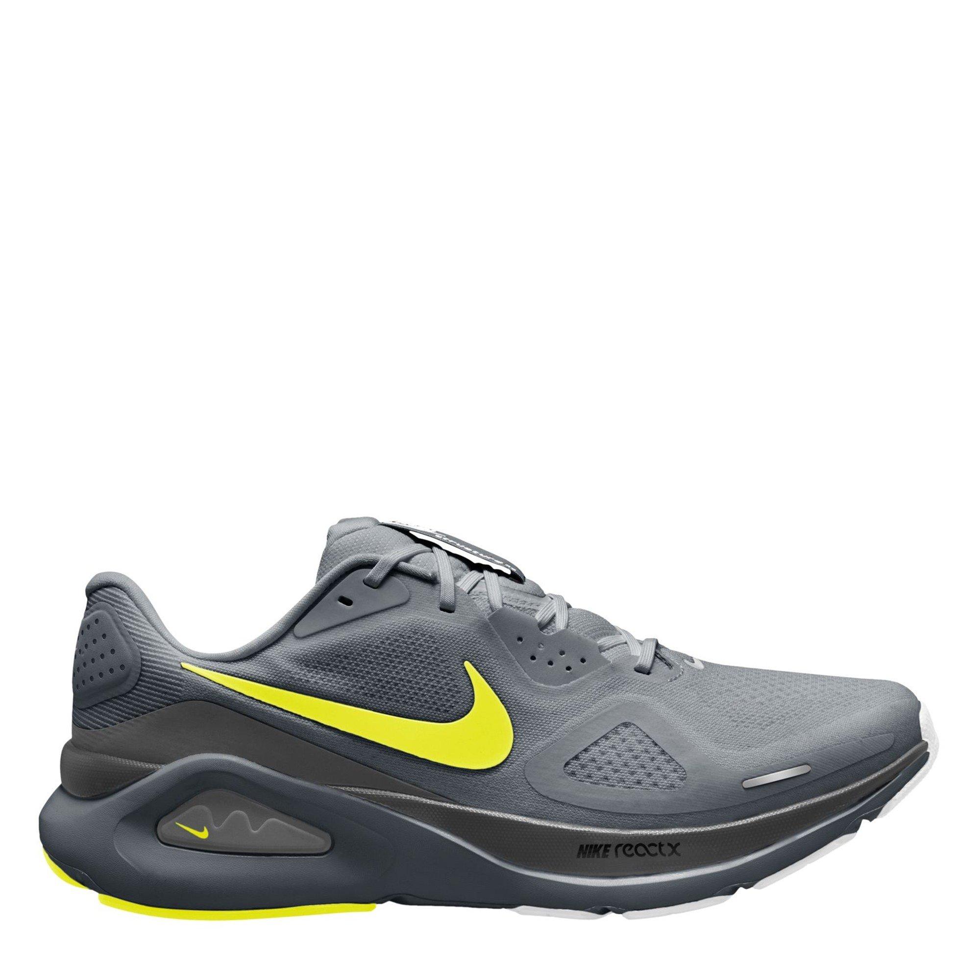 Nike Structure 26 Trainers Mens
