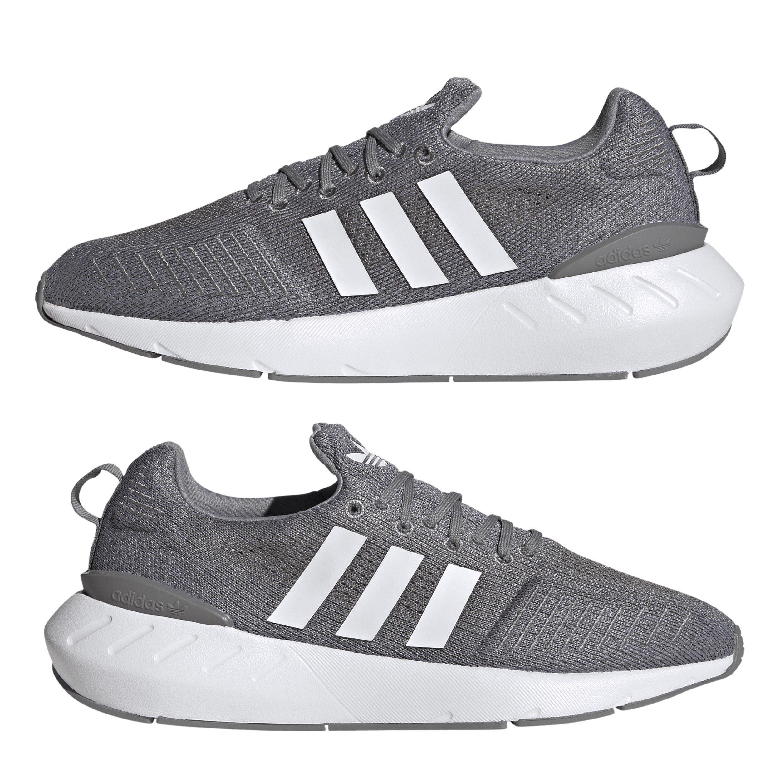 Grau - adidas - Swift Run 22 Sn99 - 9