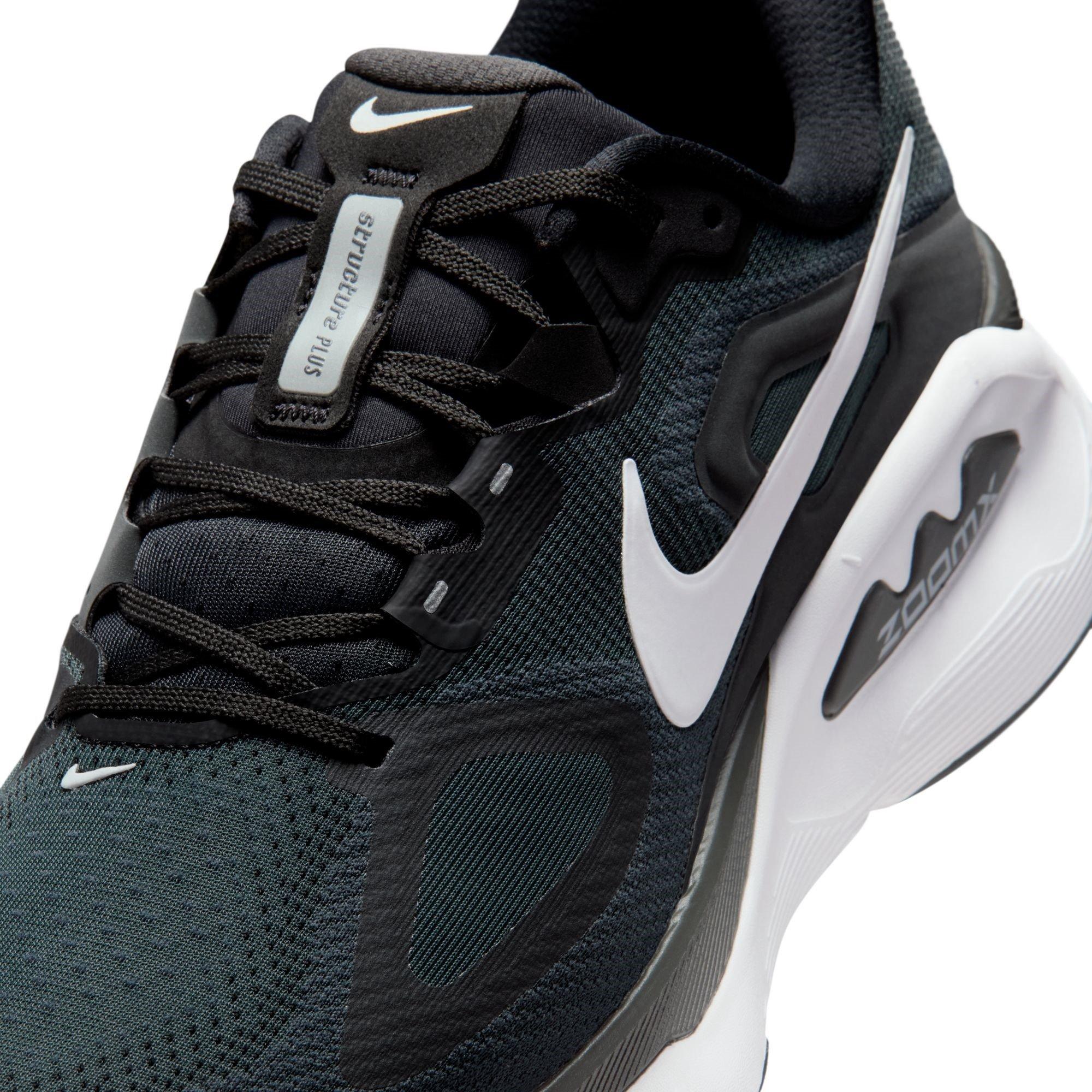 Black/White - Nike - Structure Plus - 7