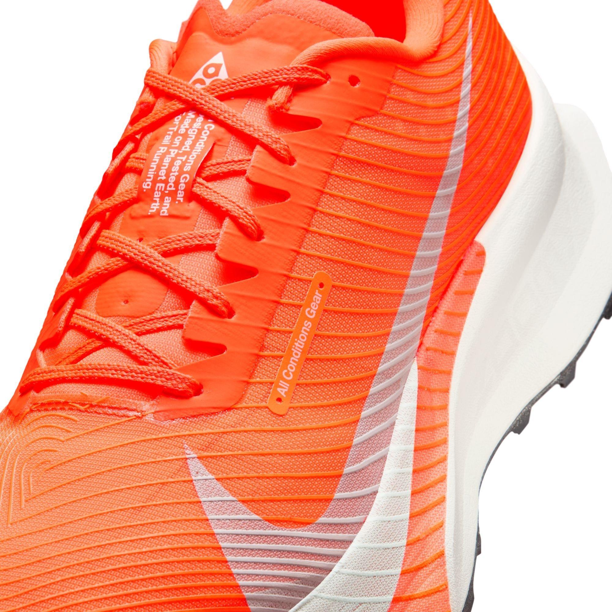 Hyper Crimson - Nike - Men's Trail Running Shoes - 8