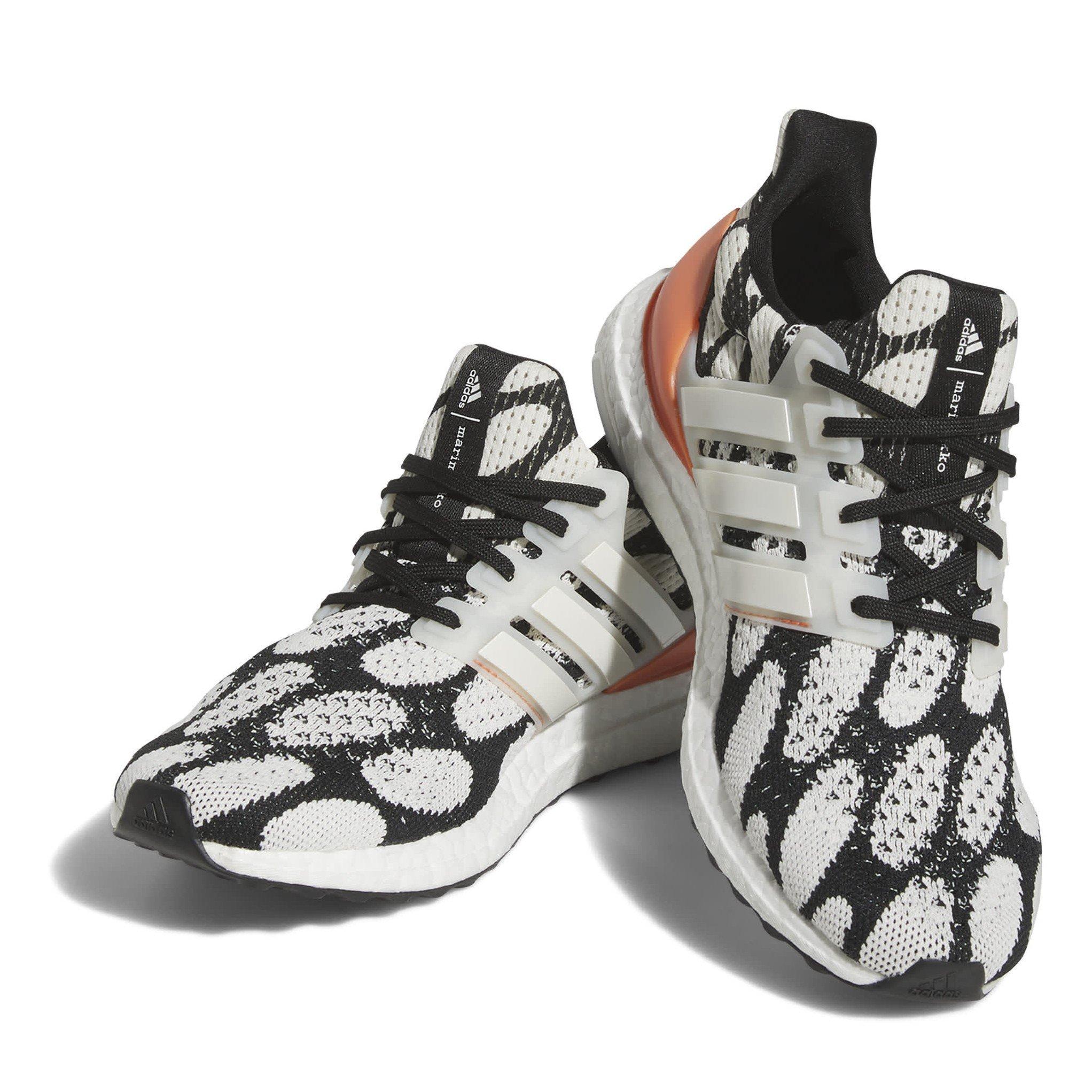 Cblk/Cwh/Scor - adidas - Everyday Neutral Road Running Shoes - 3