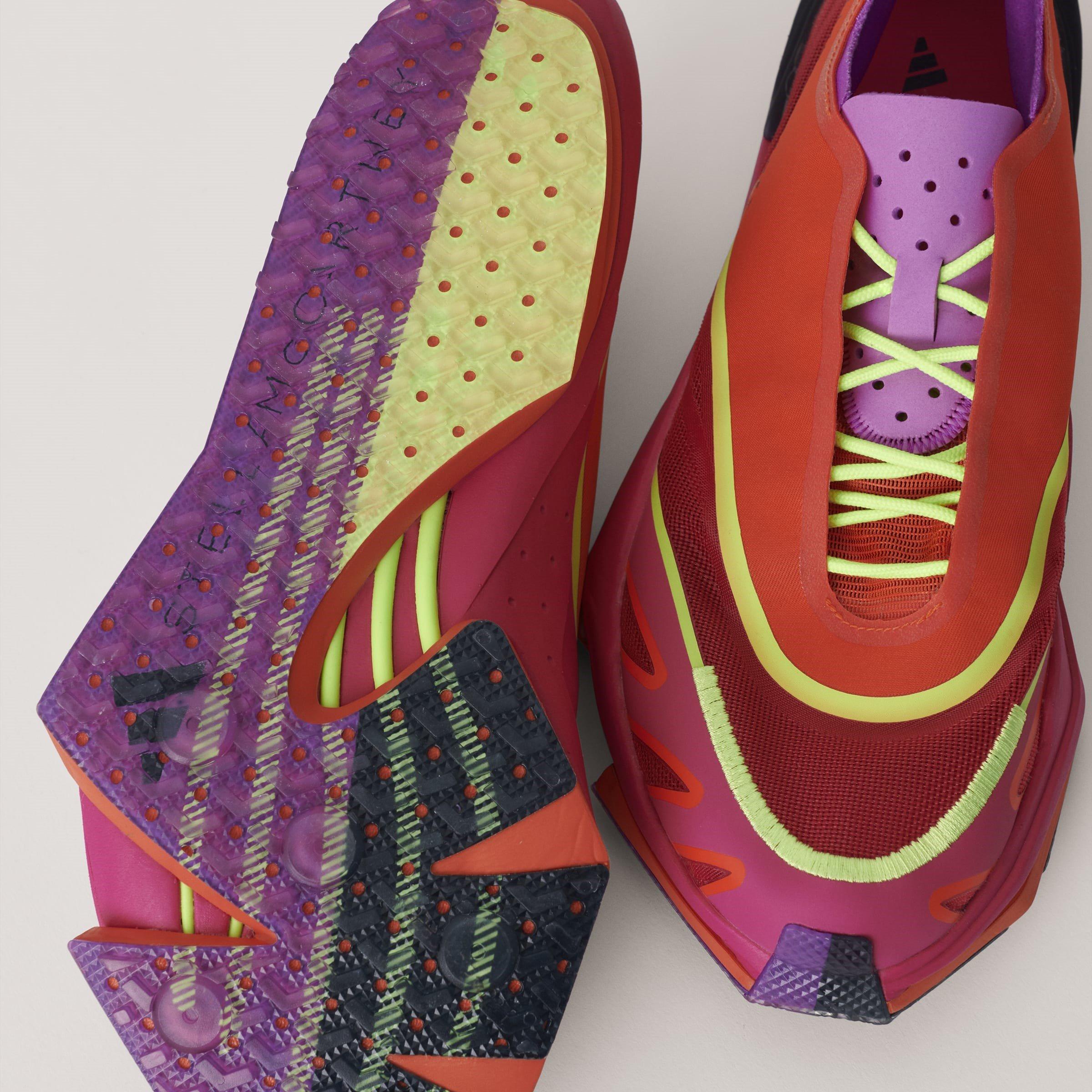 Aktivna Narančasta - adidas - Earthlight Everyday Neutral Road Running Shoes - 13