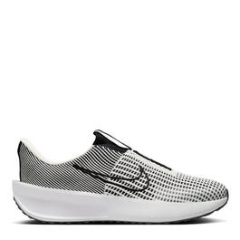 Nike Interact Run EasyOn Mens Running Shoes