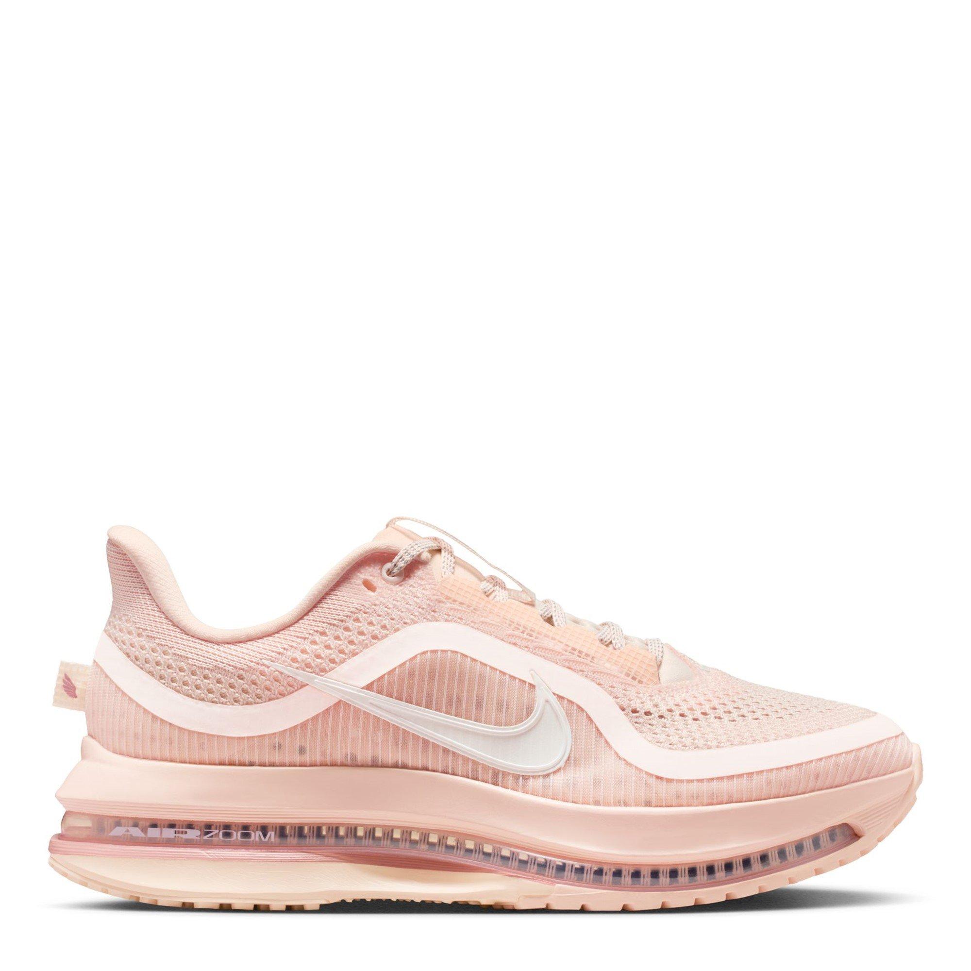 Nike Women's Pegasus Premium Trainers - Guava Ice - 7 (41)