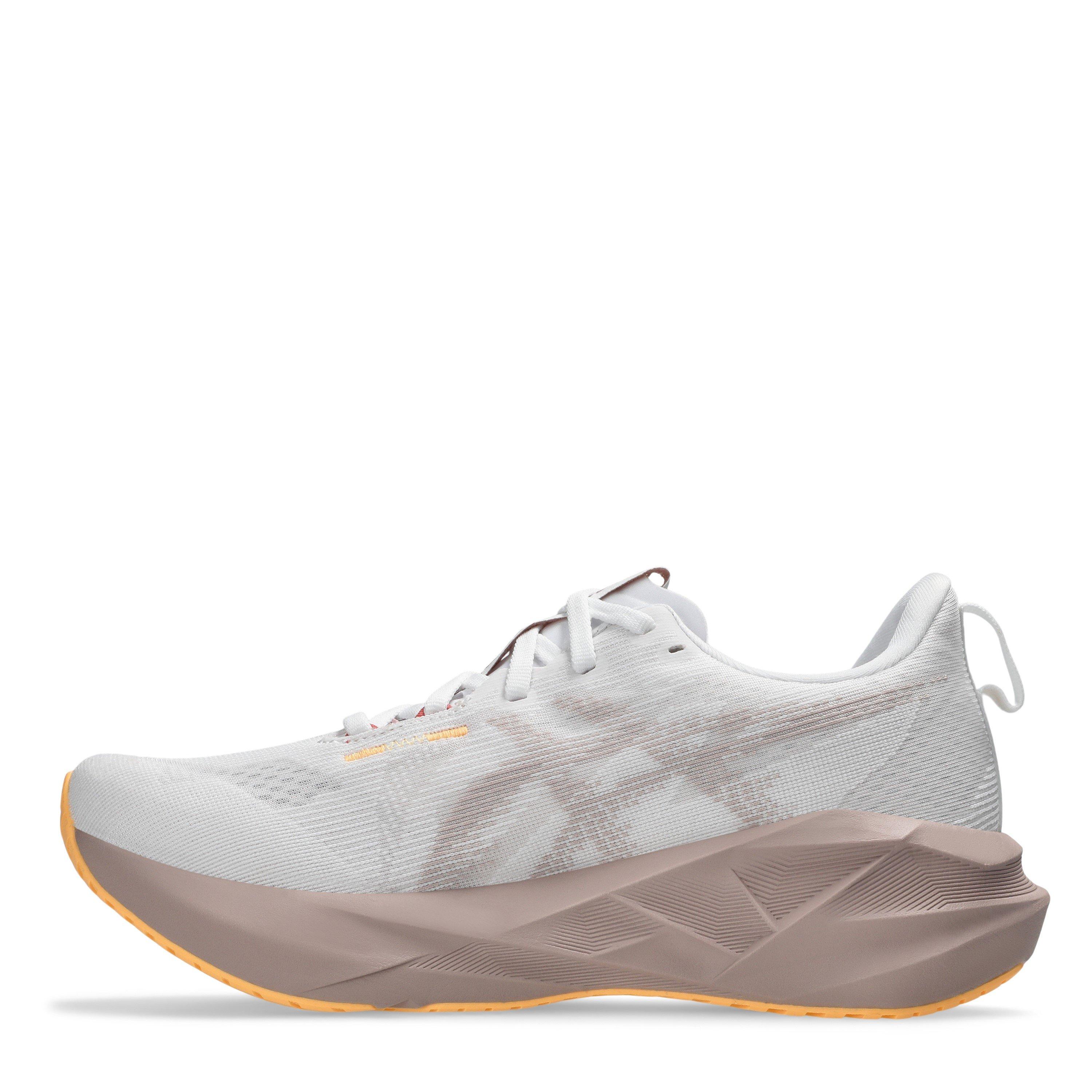 White/Fawn - Asics - Novablast 5 Womens Running Shoes - 2