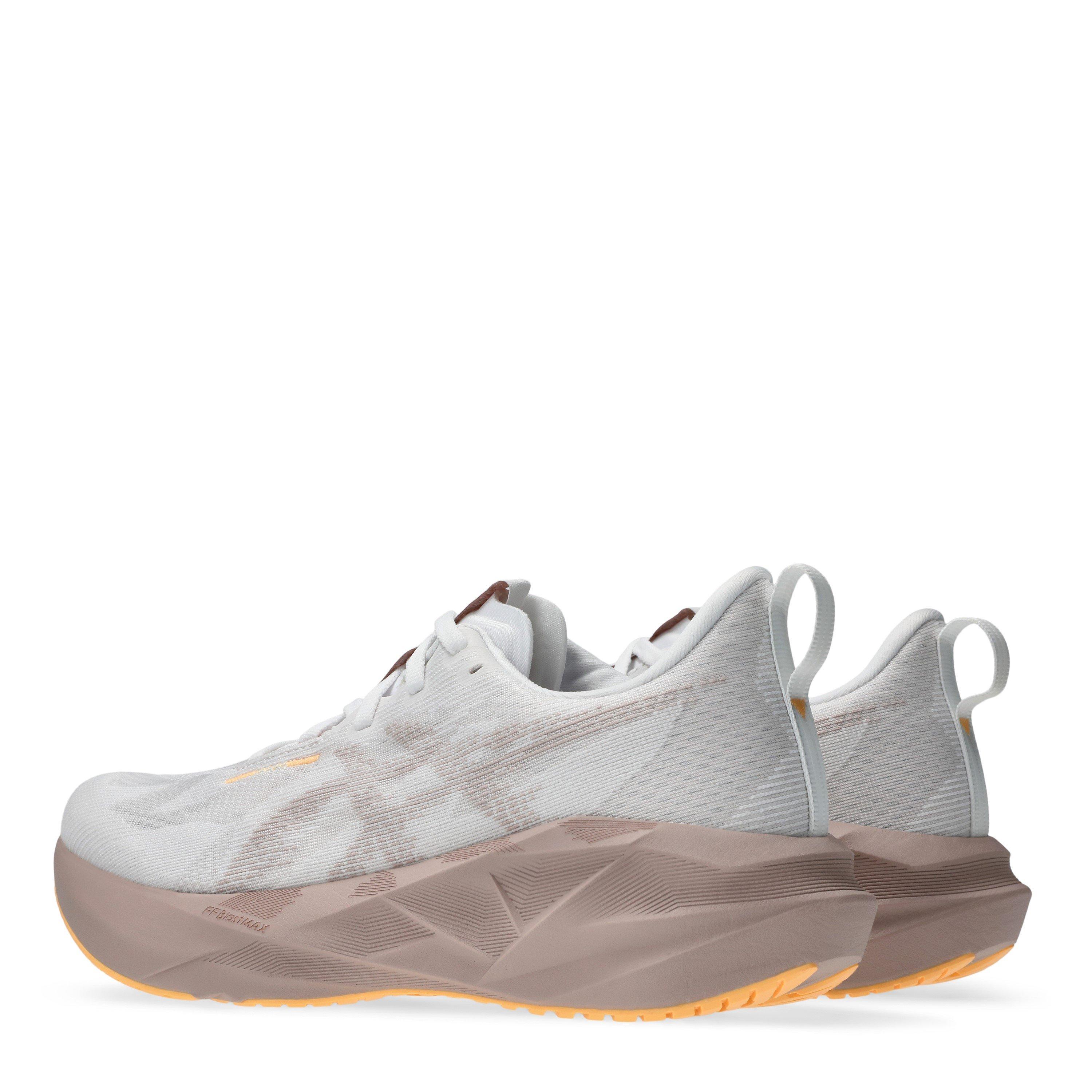 White/Fawn - Asics - Novablast 5 Womens Running Shoes - 5