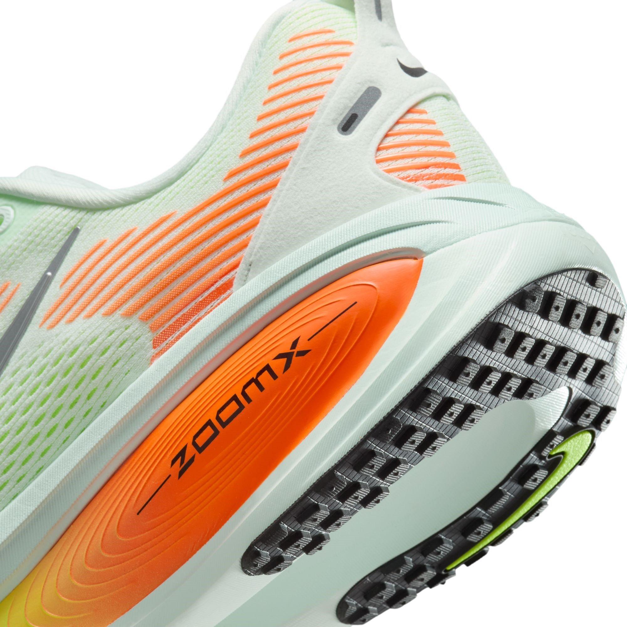 B.Green/Silver - Nike - Vomero 18 Mens Running Shoes - 8