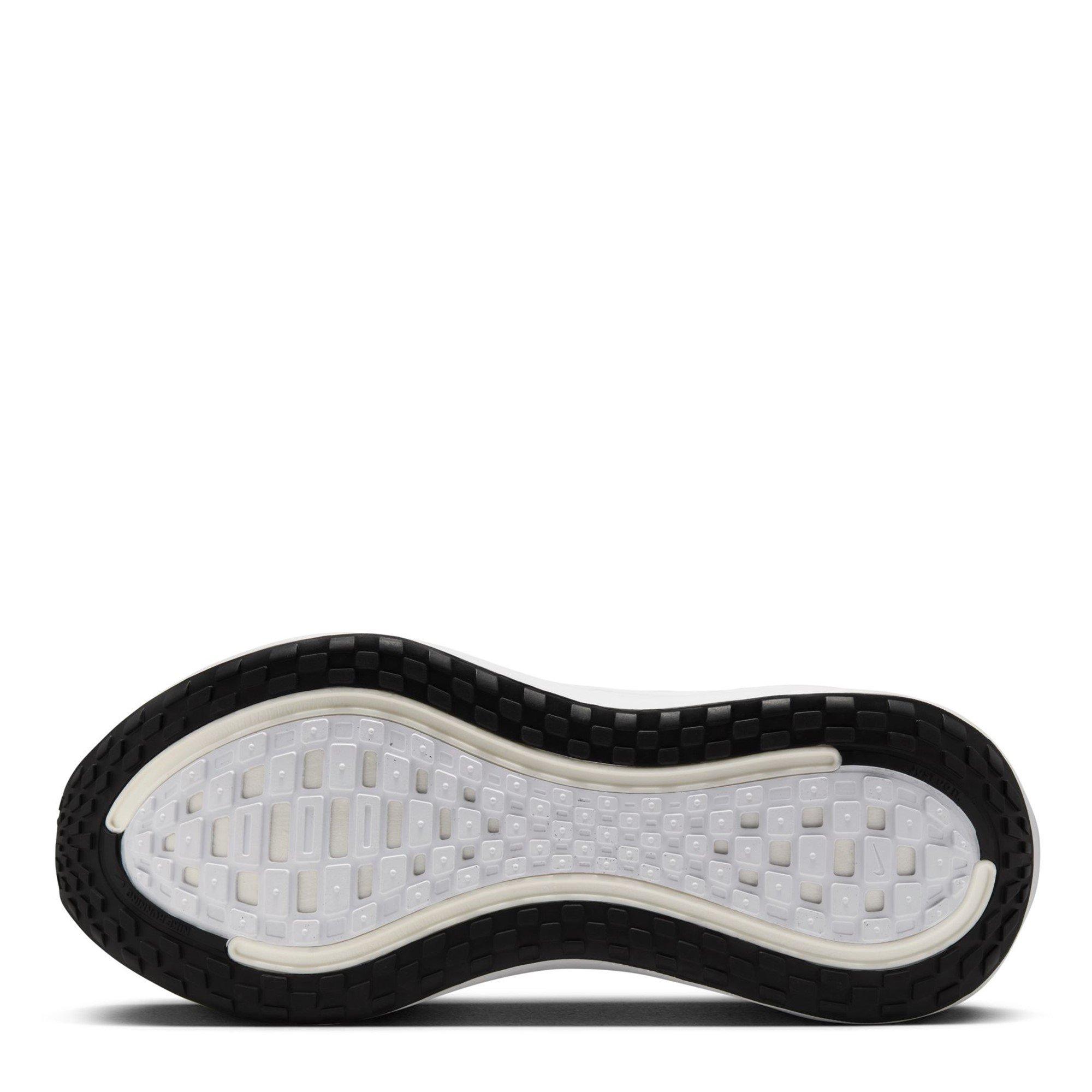 Crno/Bijelo - Nike - Vomero Plus Running Shoes Womens - 3