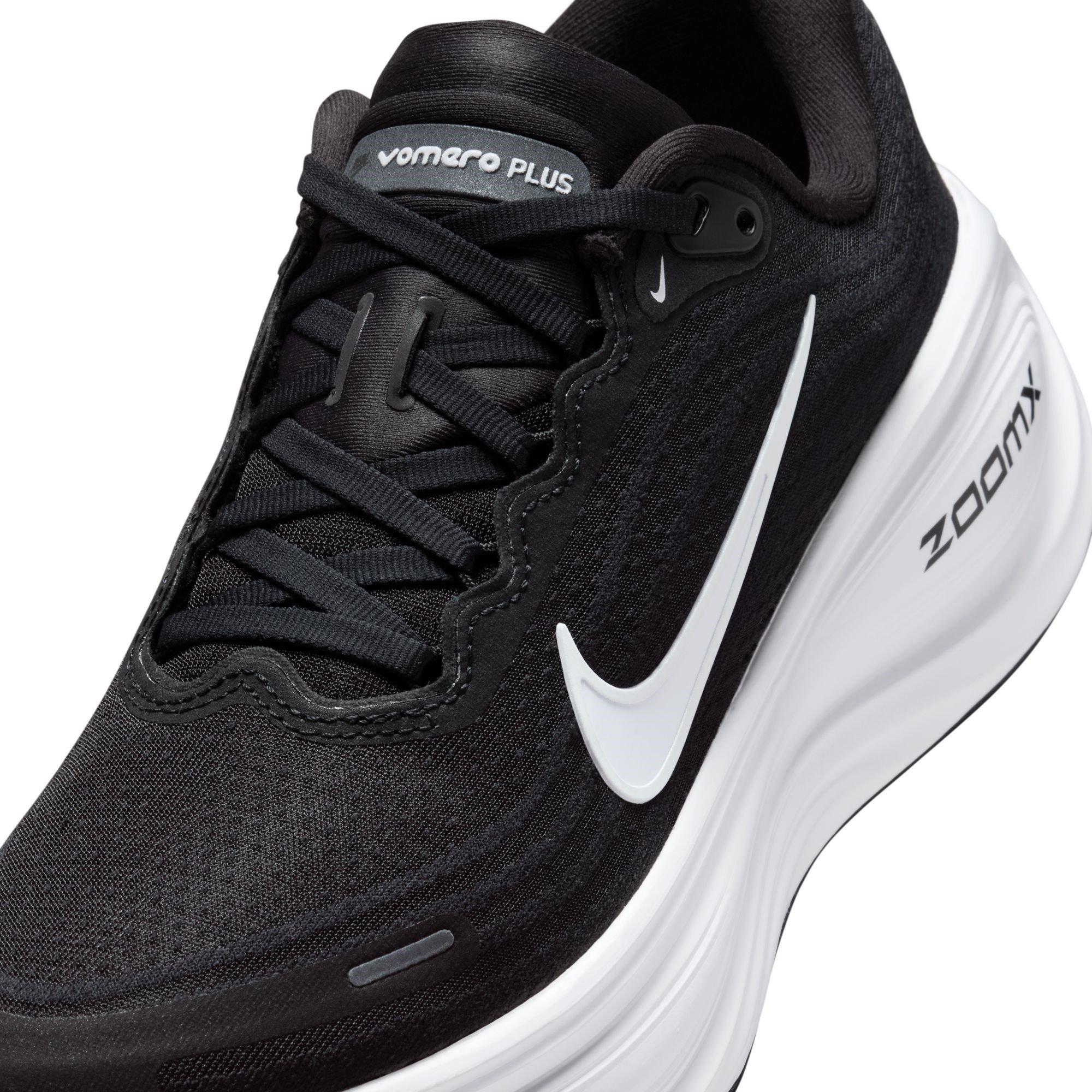 Crno/Bijelo - Nike - Vomero Plus Running Shoes Womens - 7