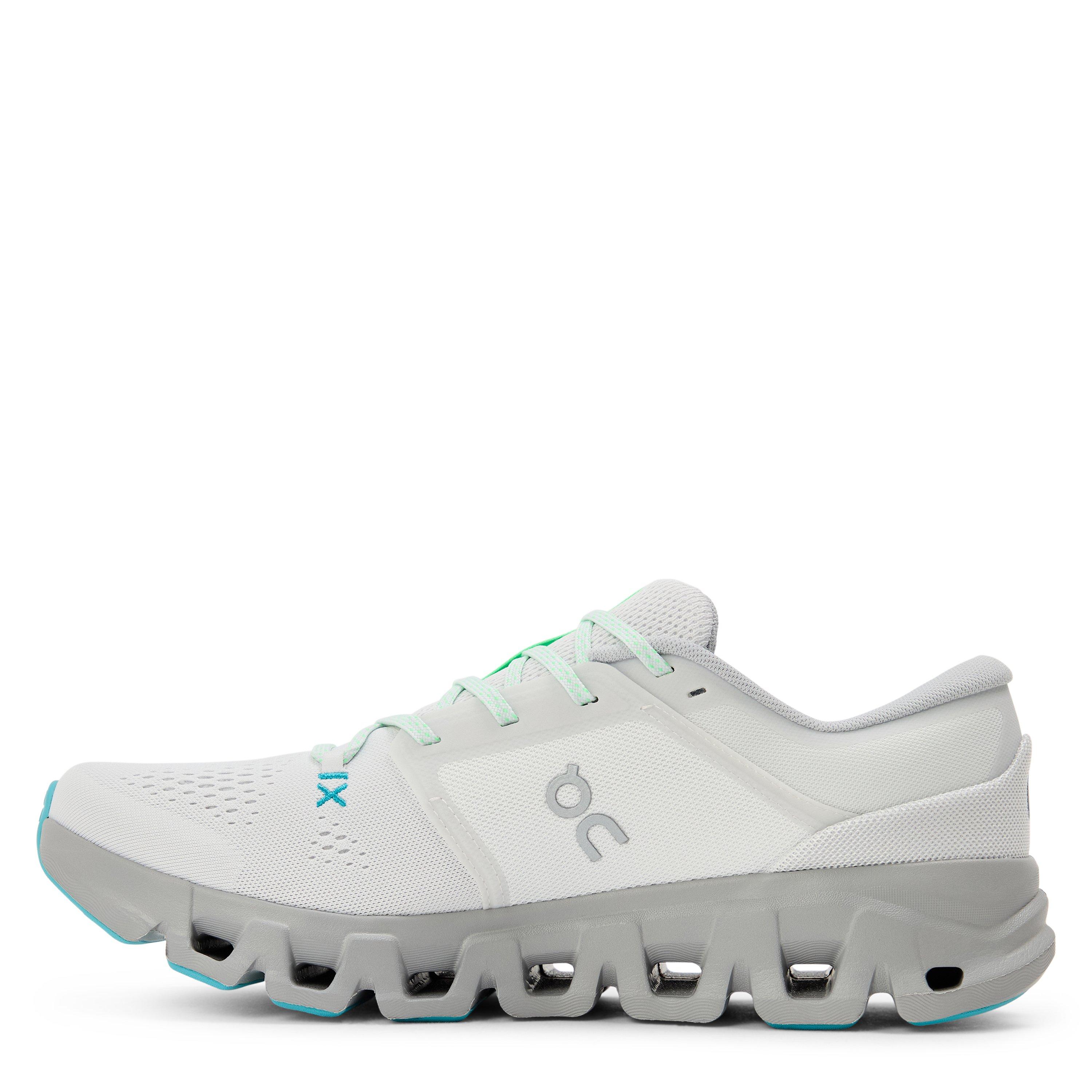 Frost/Alloy - On - On Cloud X 5 Sn64 - 2