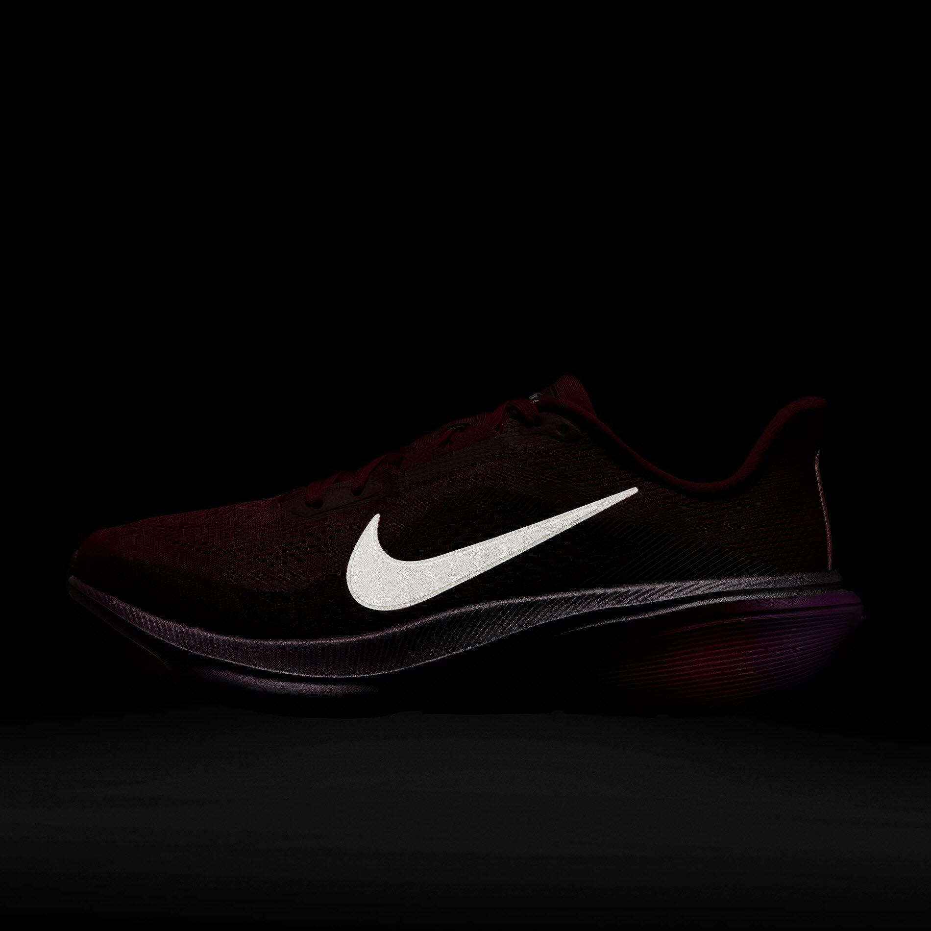 Team Red/Green - Nike - Women's Everyday Running Shoes - 9