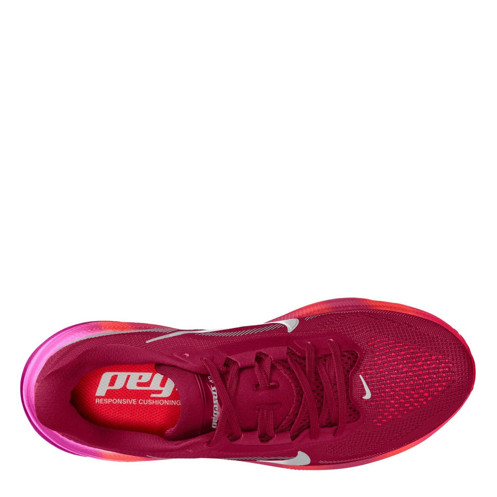 Team Red/Green - Nike - Women's Everyday Running Shoes - 10