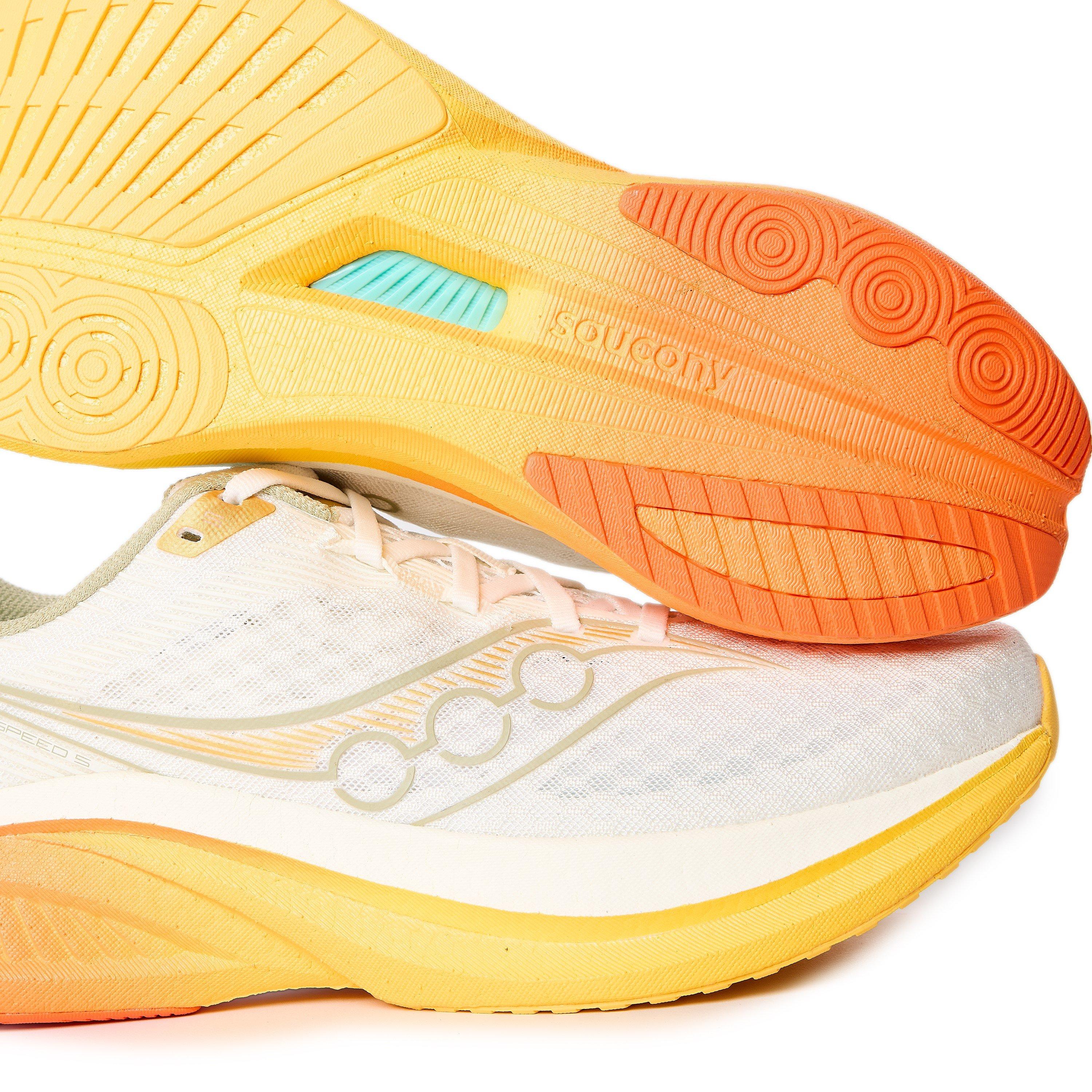 Ivory/Fire - Saucony - Endorphin Speed 5 (Mens) - 3