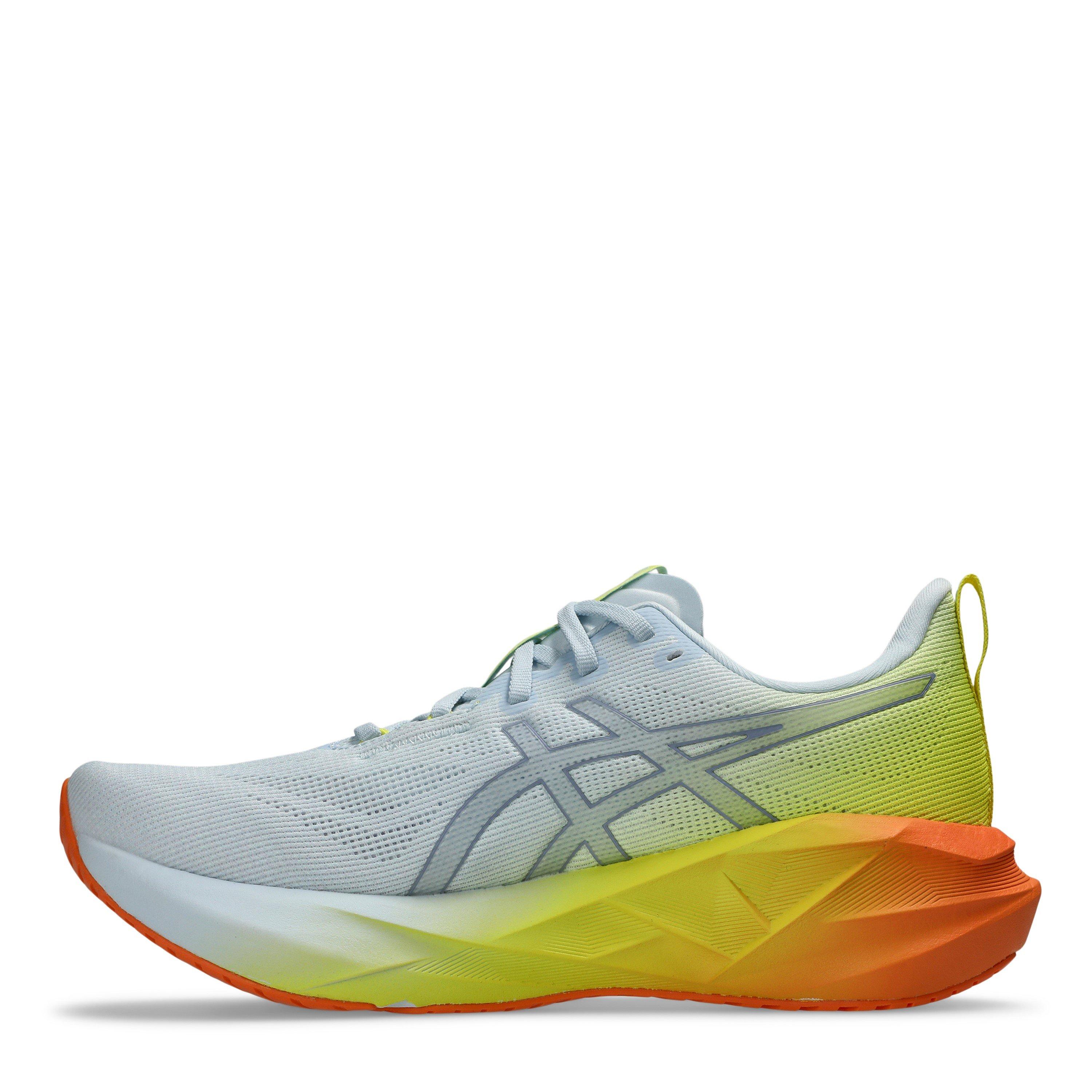 SKY/LEMON SPARK - Asics - Novablast 5 Mens Running Shoes - 2