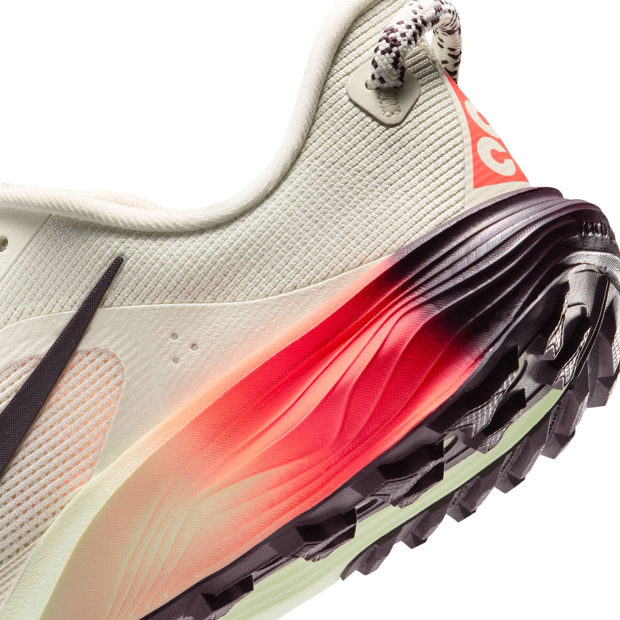 Sea Glss/Brgndy - Nike - Unisex Kids' Everyday Running Shoes - 8