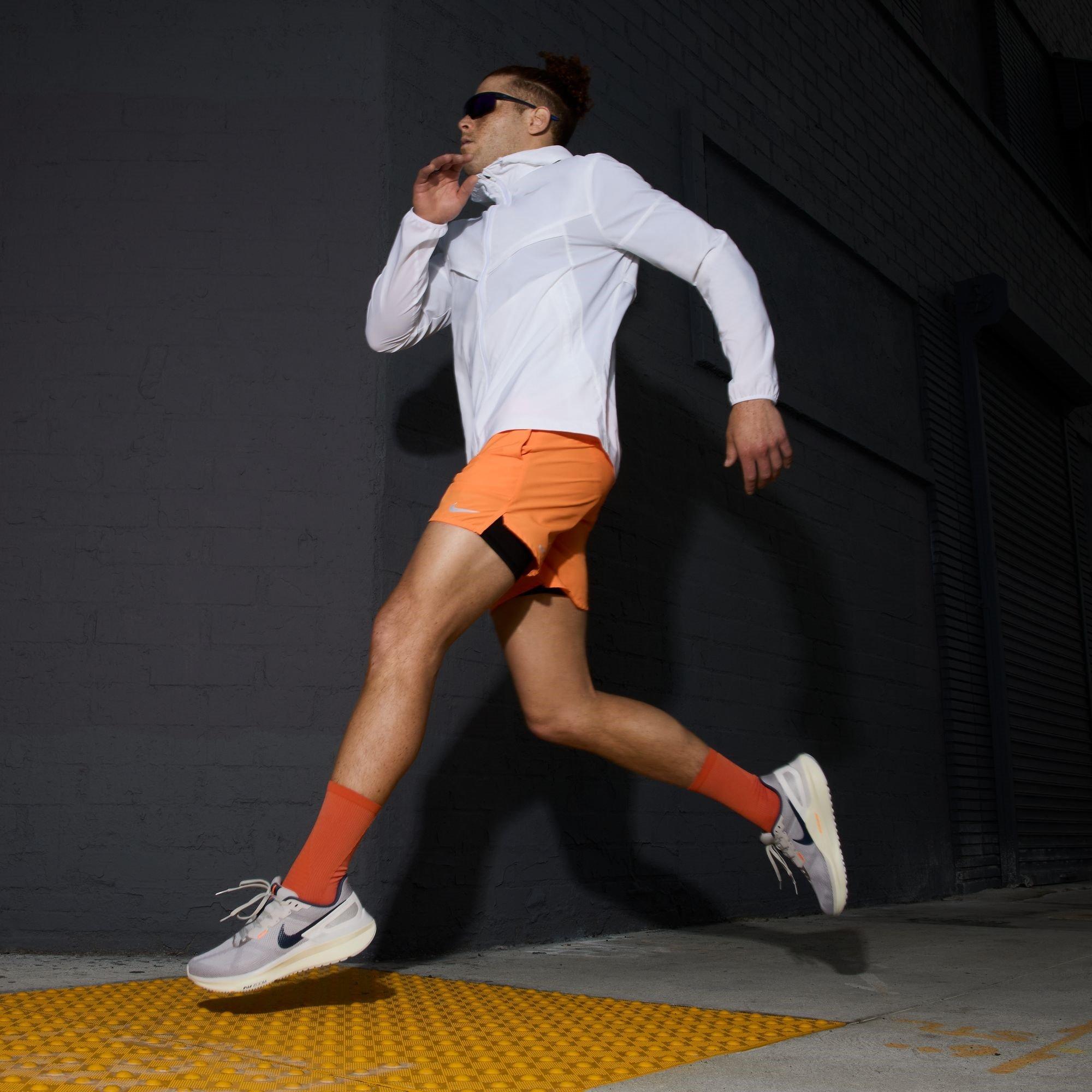 Grey/White - Nike - Structure 25 Mens Running Shoes - 9