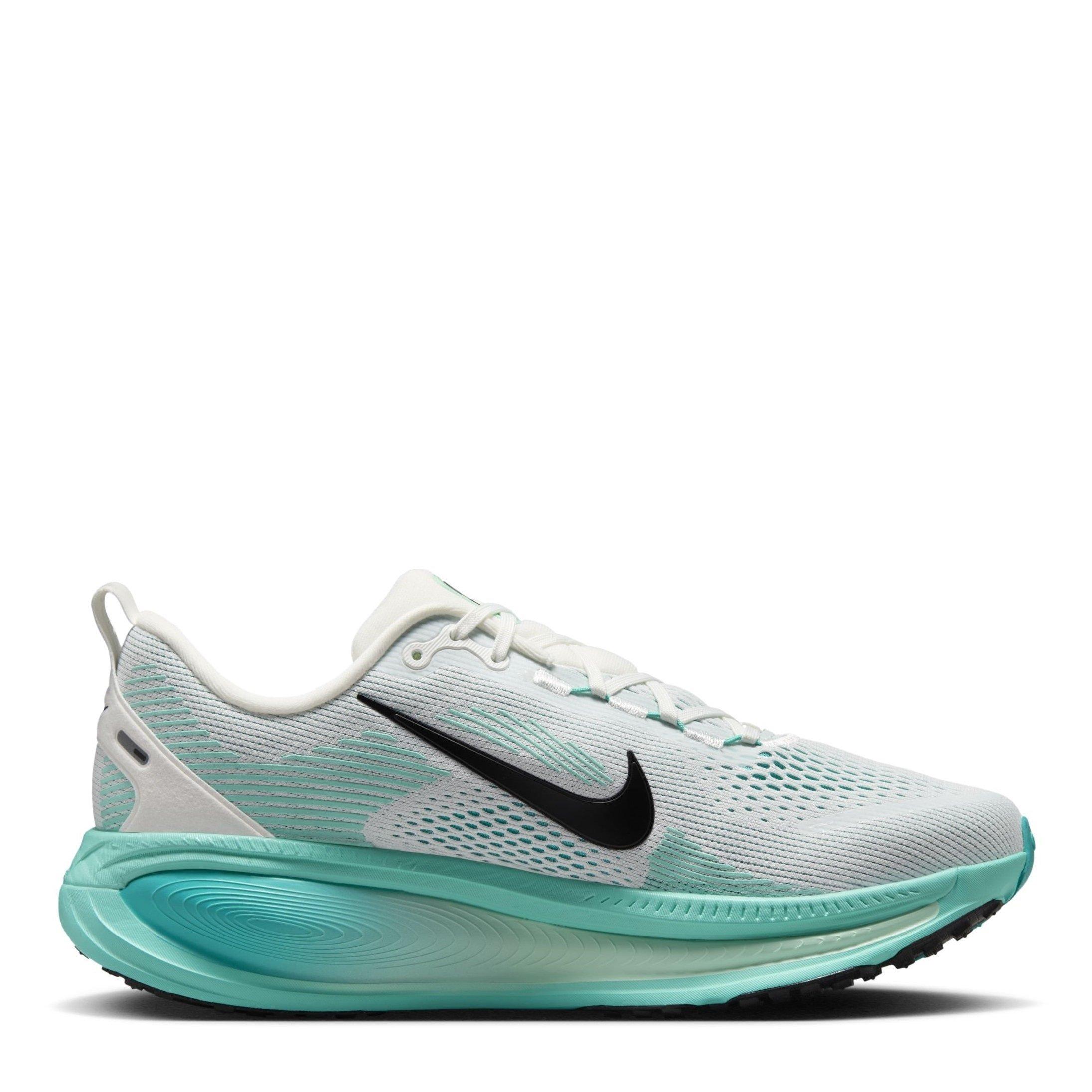 Nike Vomero 18  Mens Running Shoes