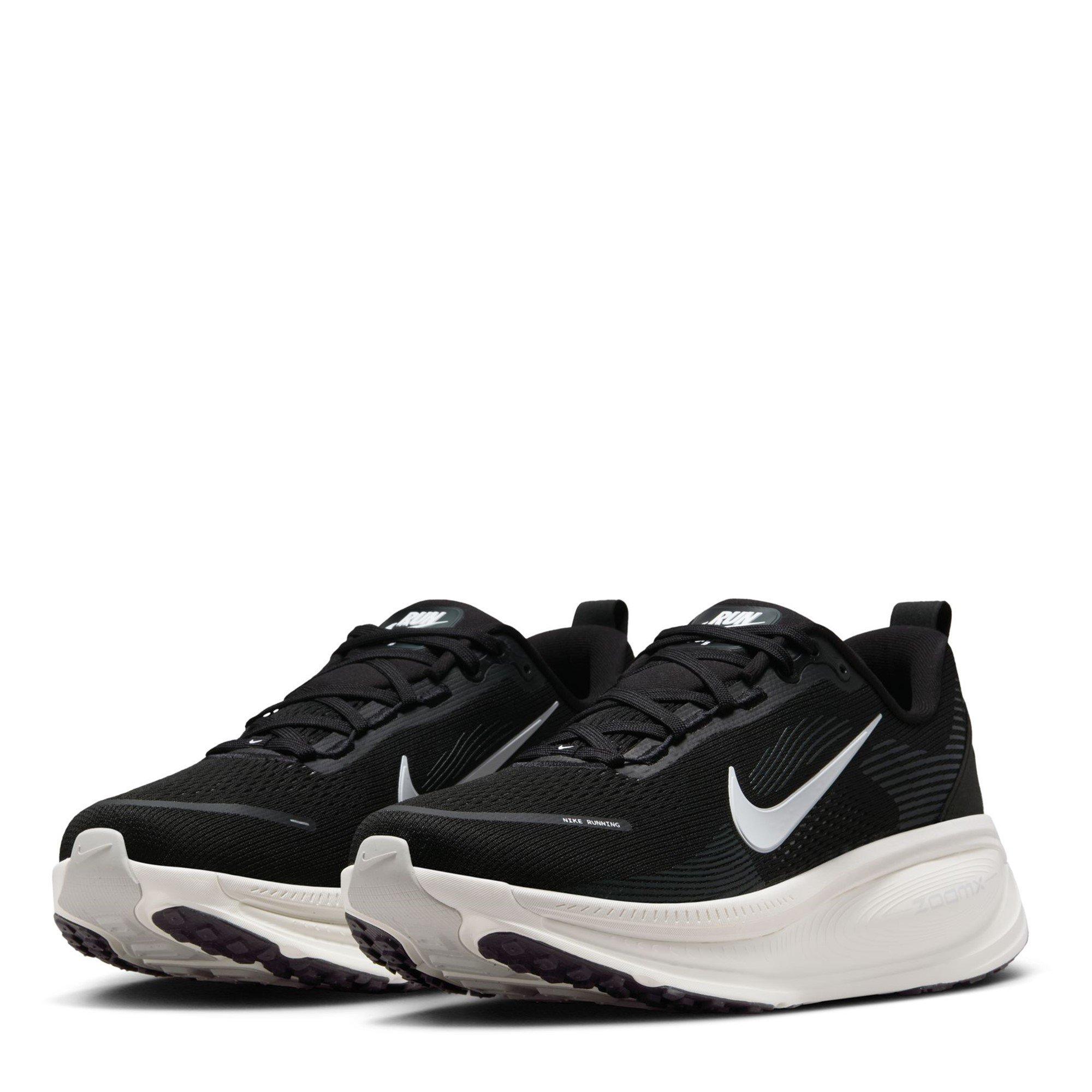Black/White - Nike - Vomero 18  Mens Running Shoes - 4