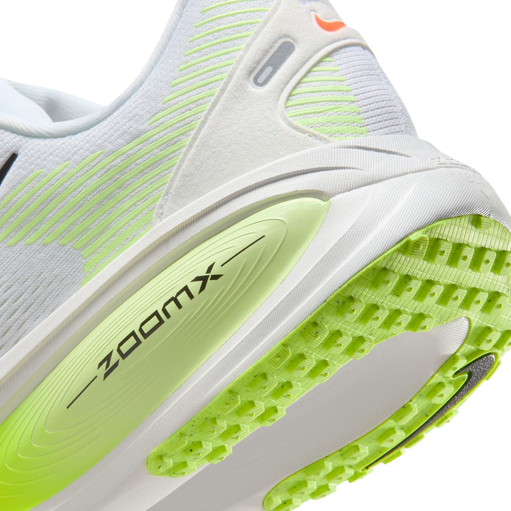 Hvid/Volt - Nike - Vomero 18  Mens Running Shoes - 8