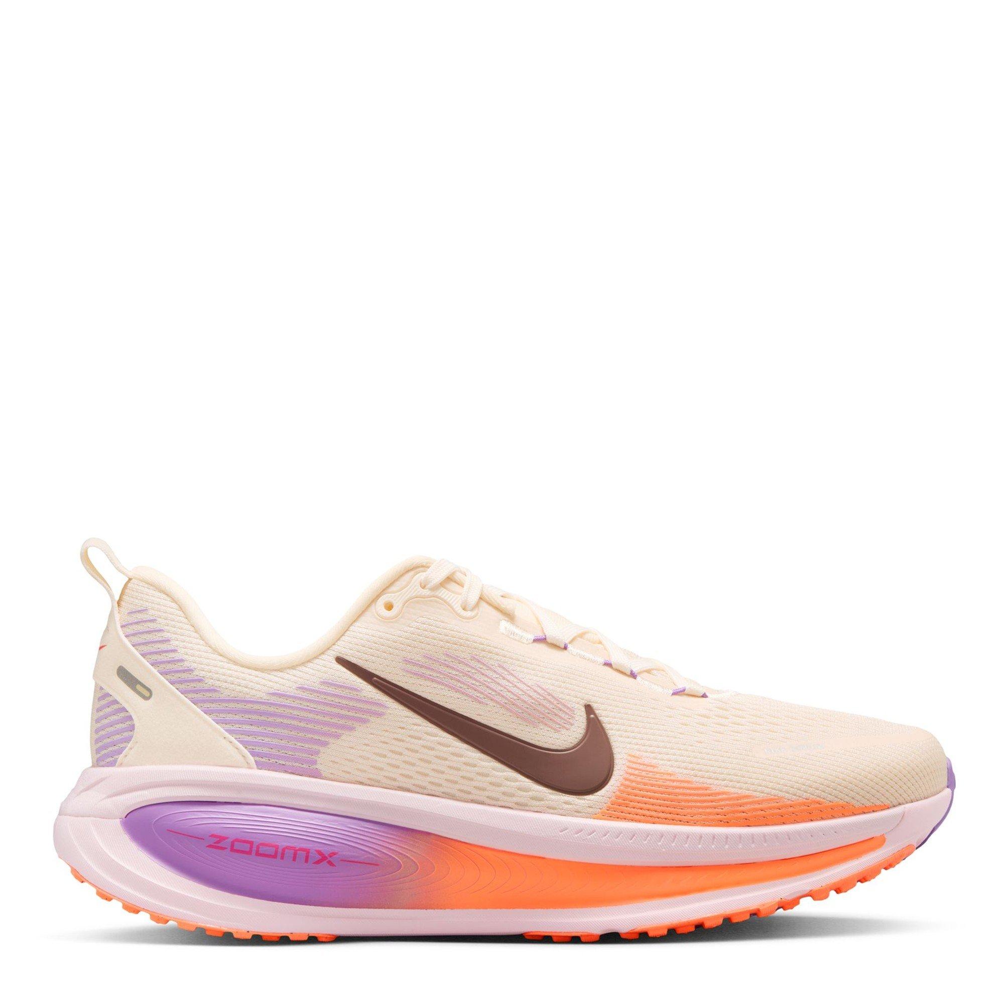 Nike Women's Vomero 18 Road Running Shoes - Chalk/Pink Foam - 8 (42.5)