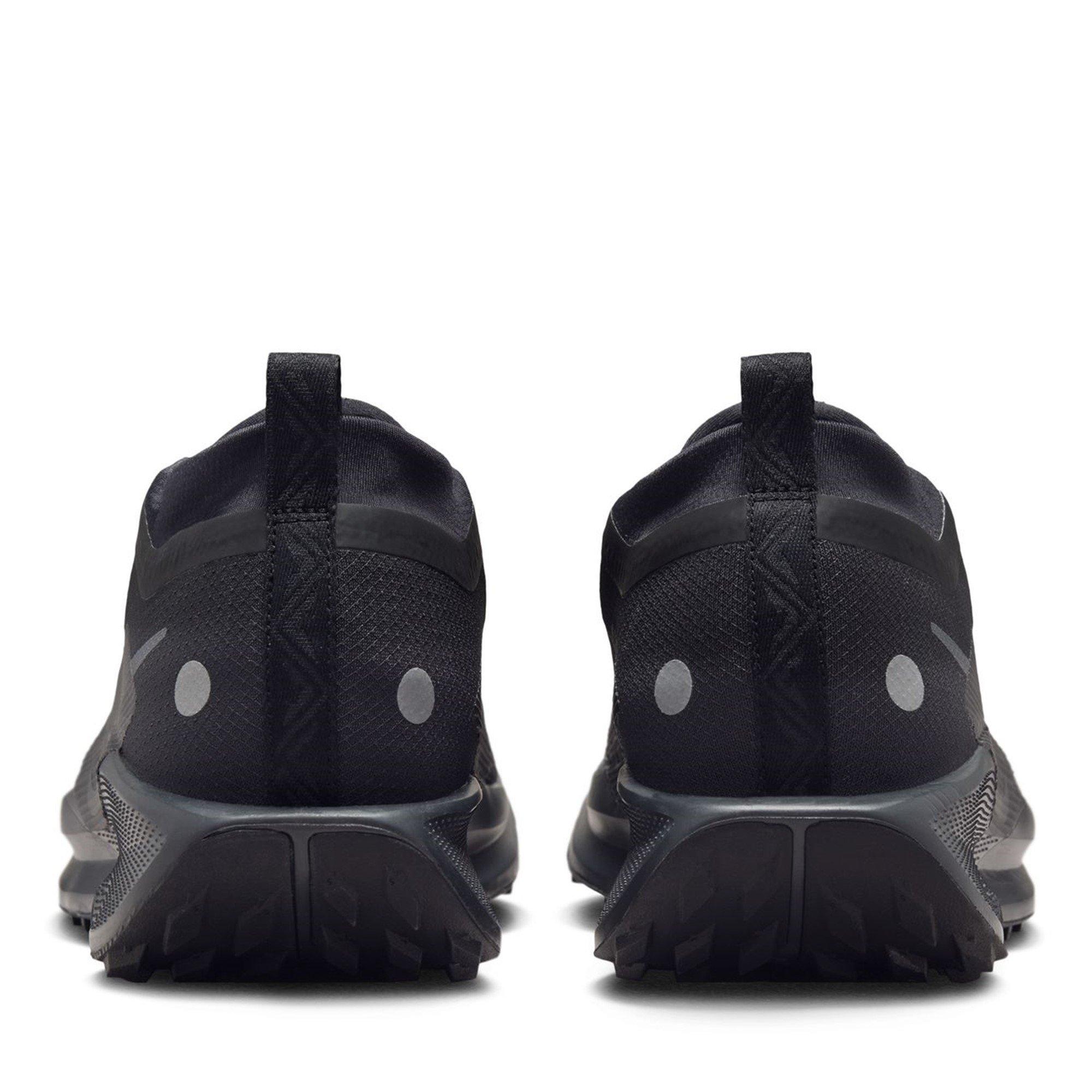 SORT/SORT MYRE - Nike - Pegasus Trail 5 Running Shoes Mens - 5