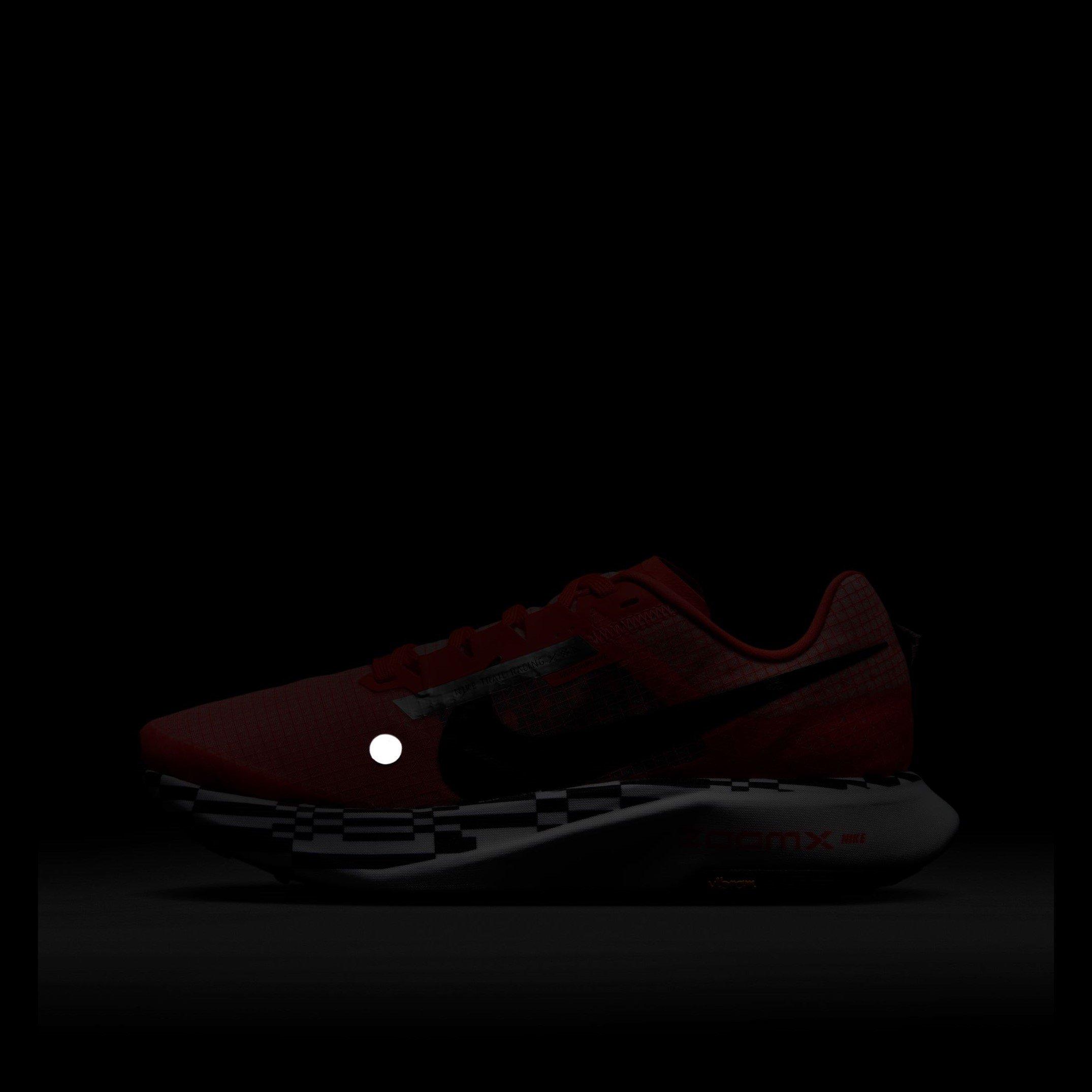 Bright Crimson - Nike - Zmx Ultrfly Trl Ld99 - 9