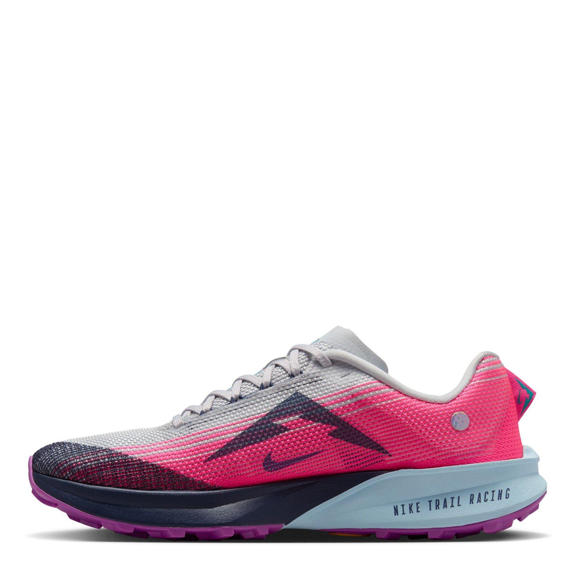 Mtlc Platinum - Nike - Kiger 10 Trail Running Shoes Mens - 2