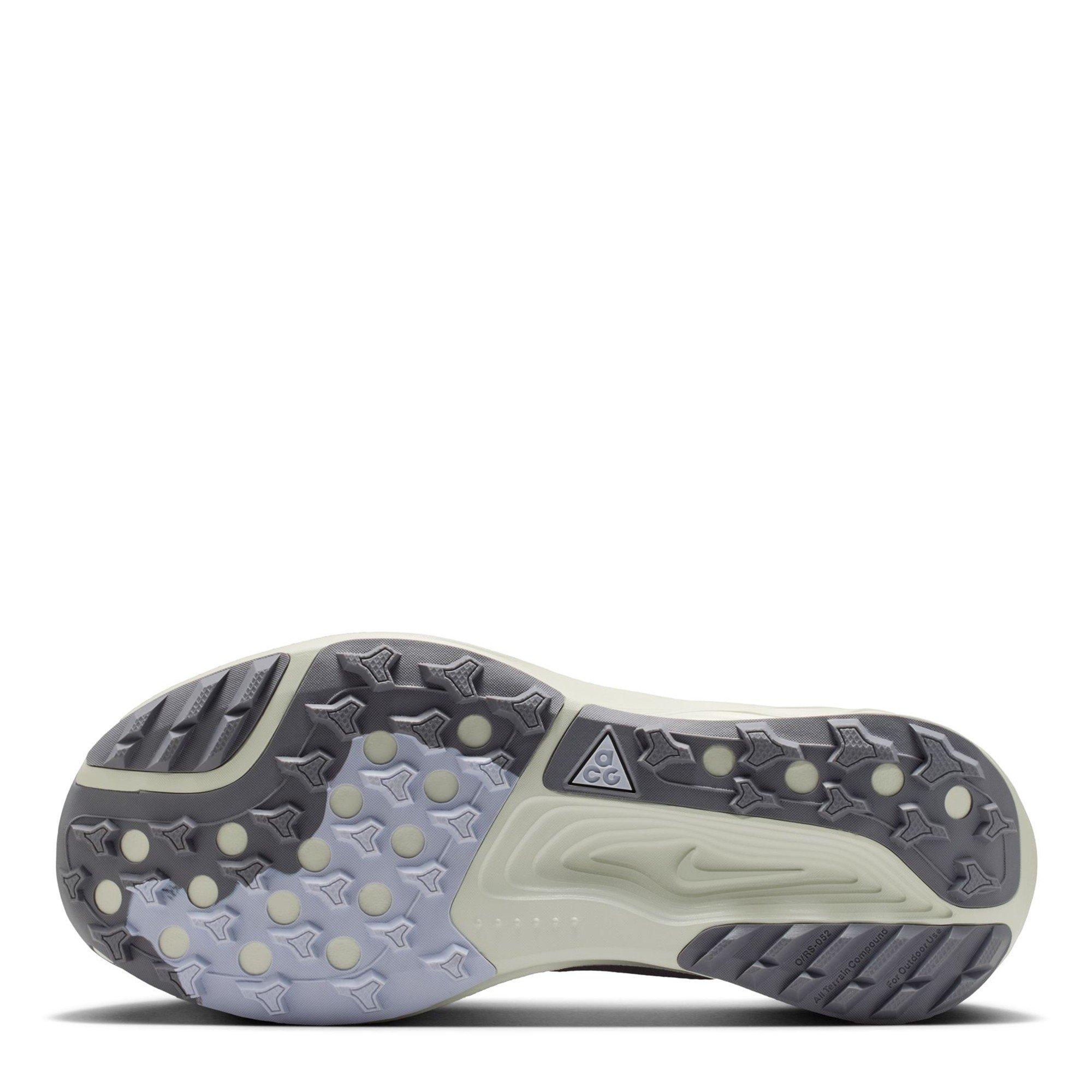 Duh/ Siva - Nike - Women's Trail Running Shoes - 4