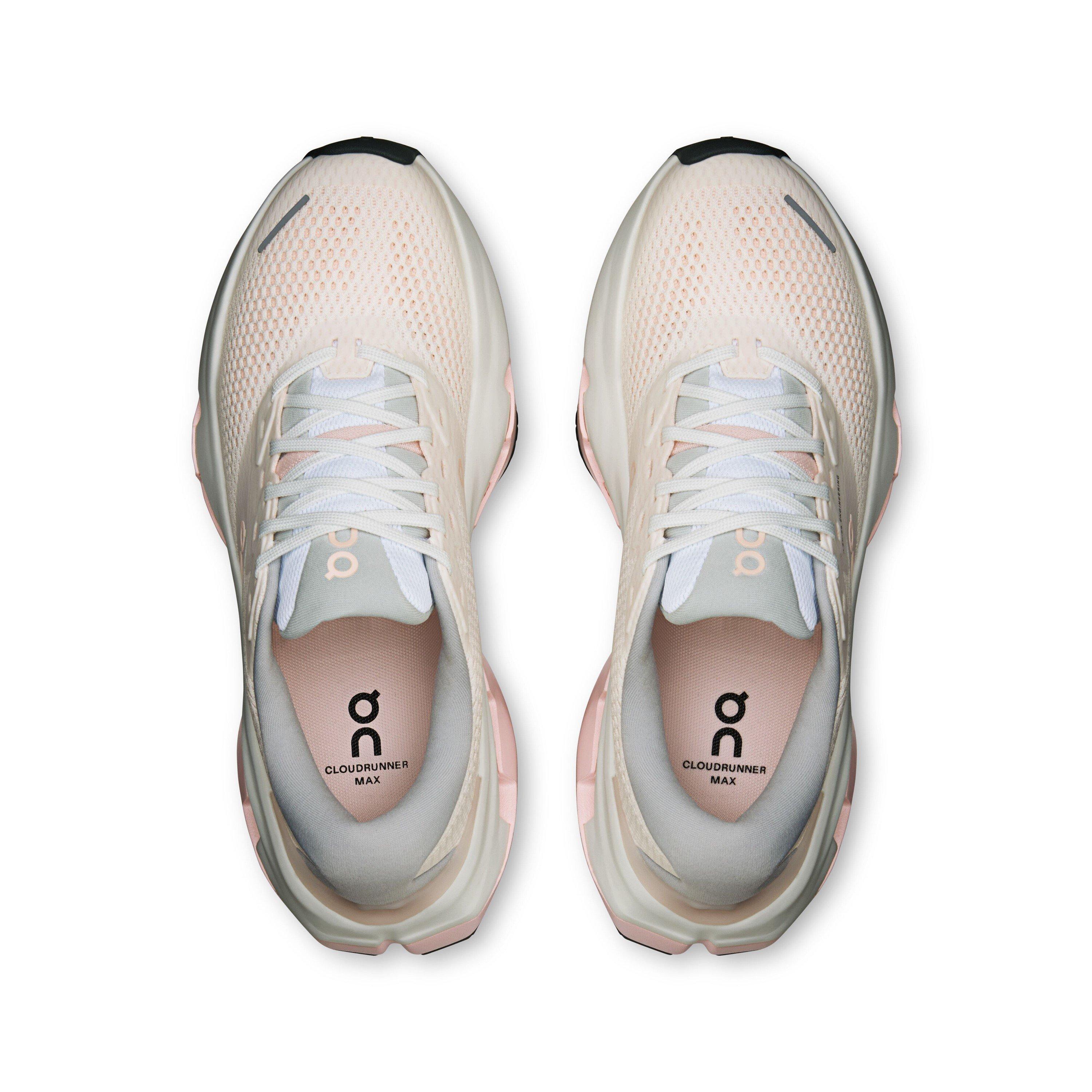 Weiß/Salz - On - Women's Cloudrunner 3 Max Road Running Shoes - 4