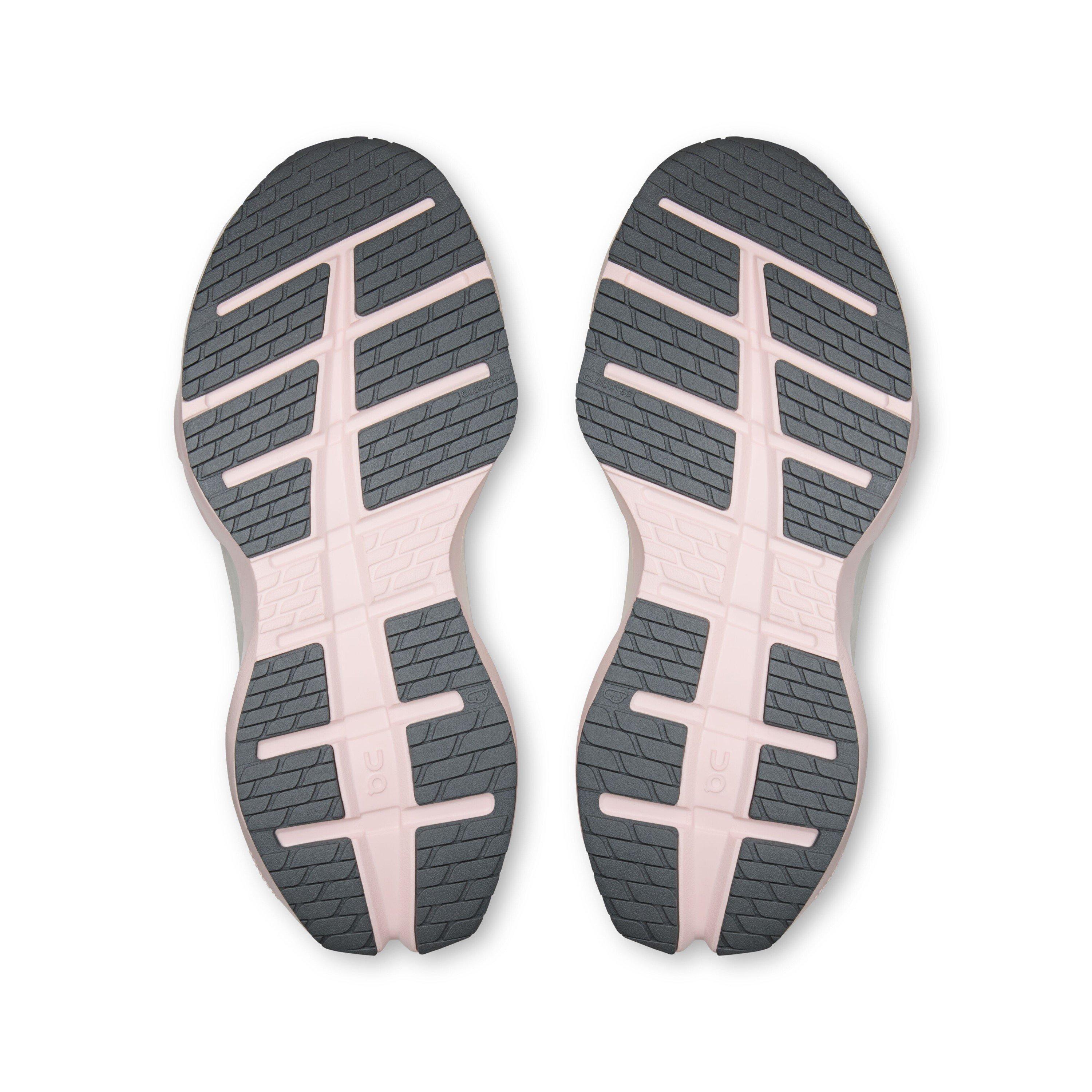 Weiß/Salz - On - Women's Cloudrunner 3 Max Road Running Shoes - 5