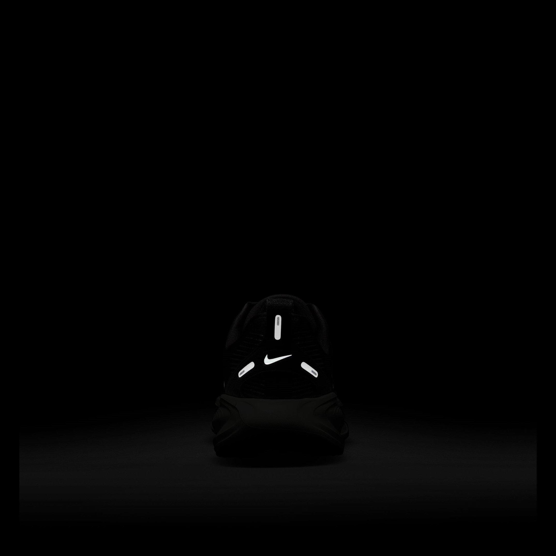 Preto/Branco - Nike - Vomero 18 Trainers Juniors - 10