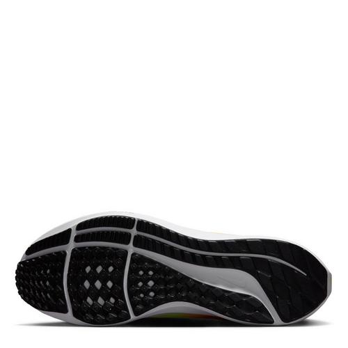 Wht/Milk-Volt - Nike - Air Zoom Pegasus 40 Mens Running Shoes - 3