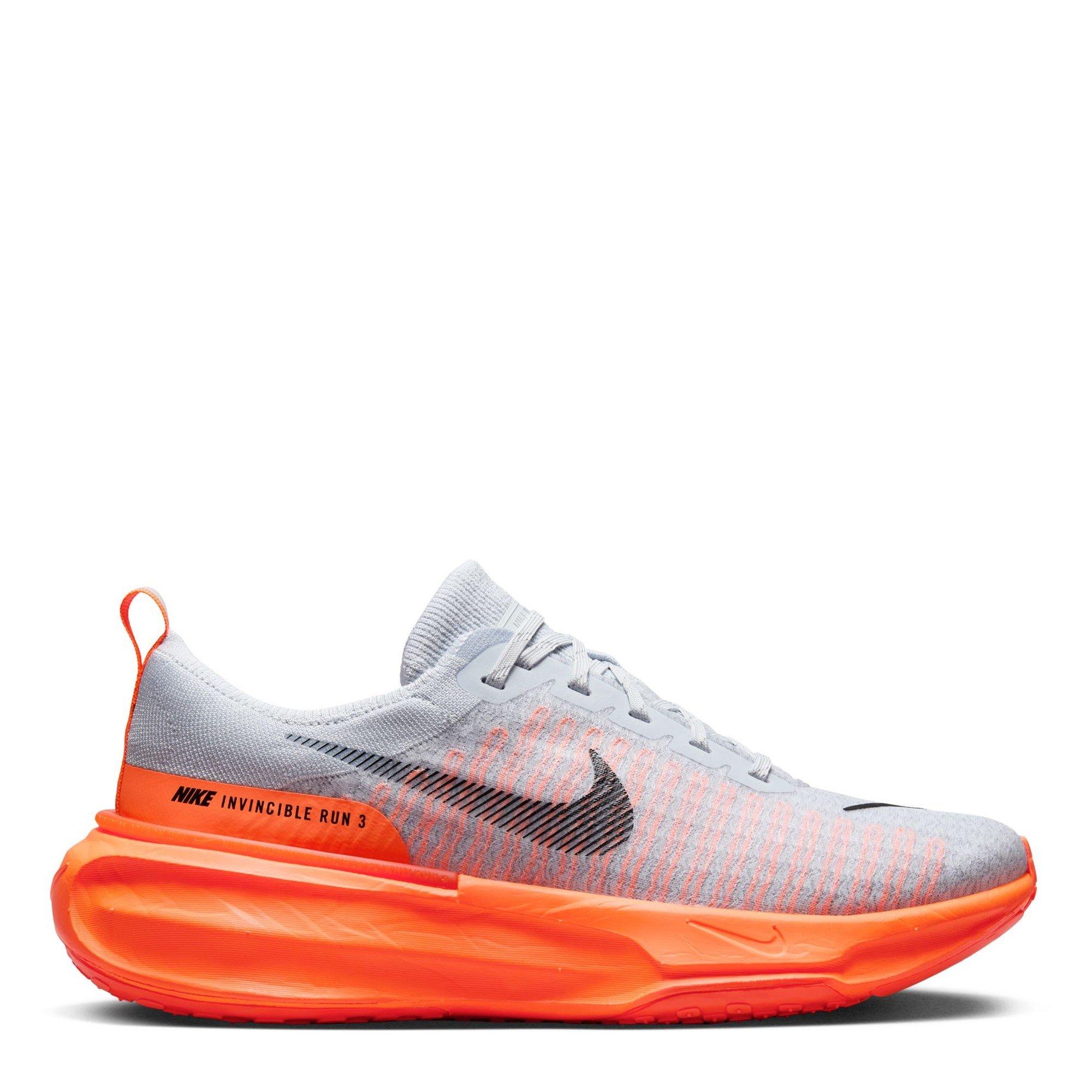 NIKE INVINCIBLE 3 - SportsDirect