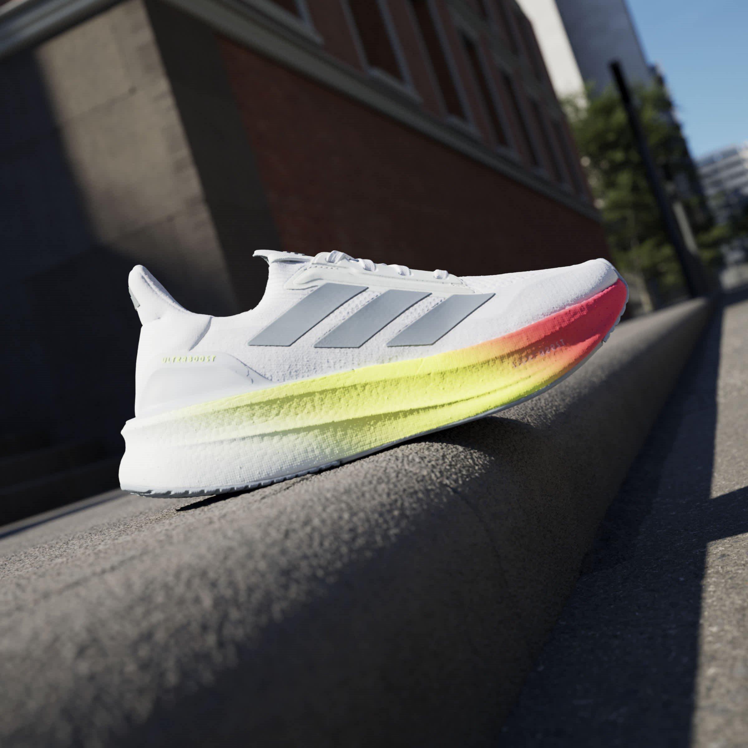 Ftwr White - adidas - Ultraboost 5X Road Running Shoes Juniors - 10