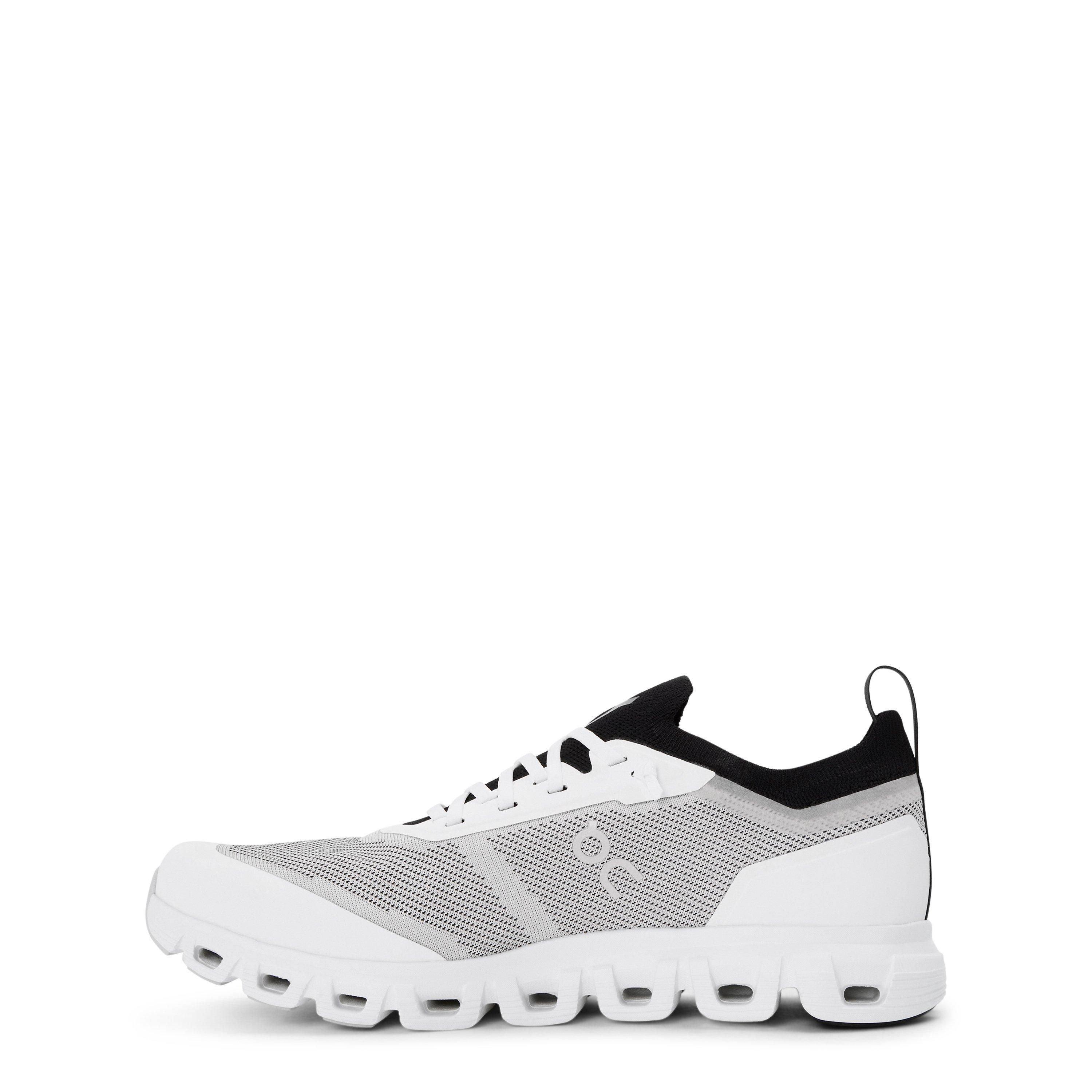 White/Black - On - Cloud 6 Versa Shoes - 2