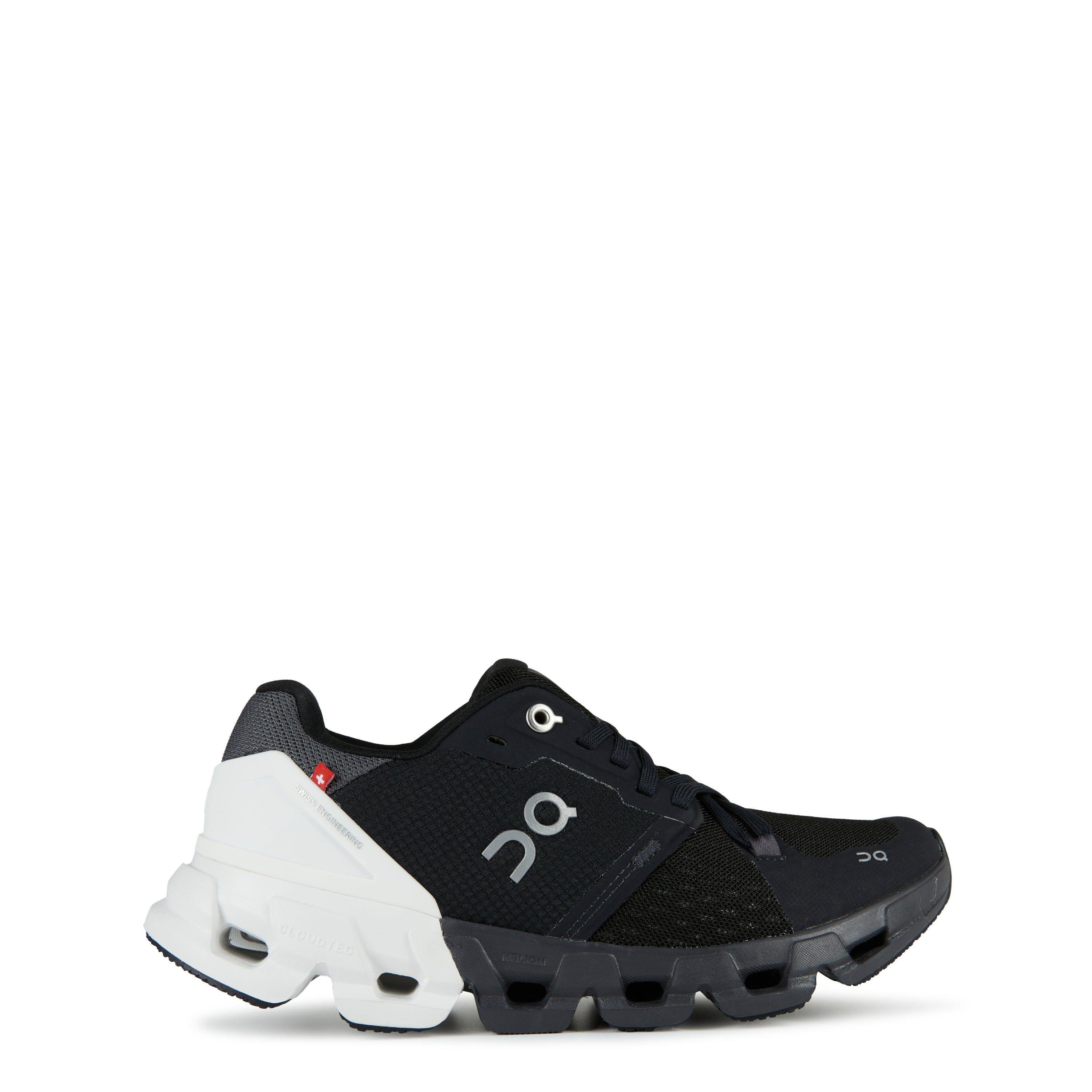 ON CLOUDFLYER 4 - SportsDirect