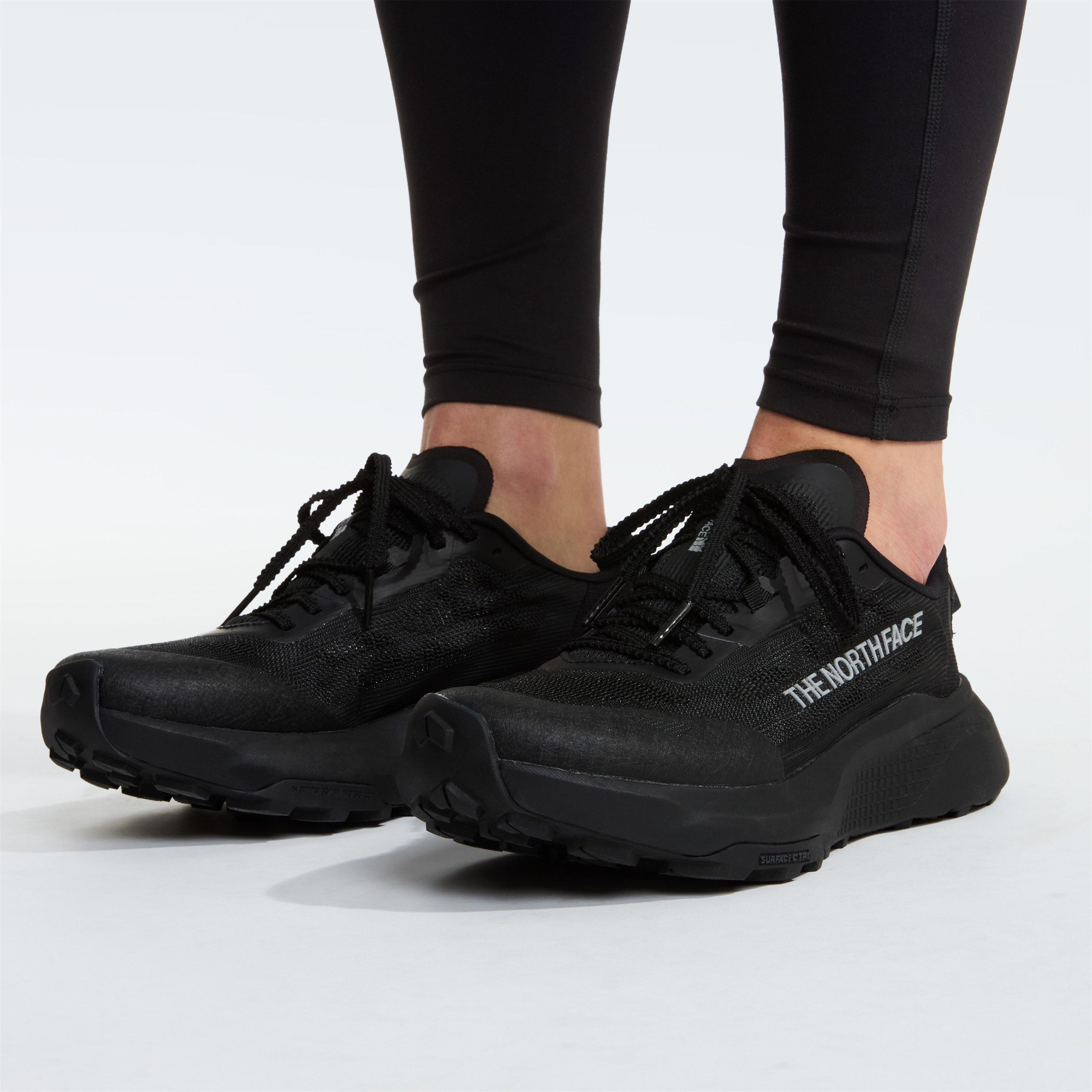 TNF Blk/Blk - The North Face - Womens Altamesa 300 V2 Trail Running Shoes - 6