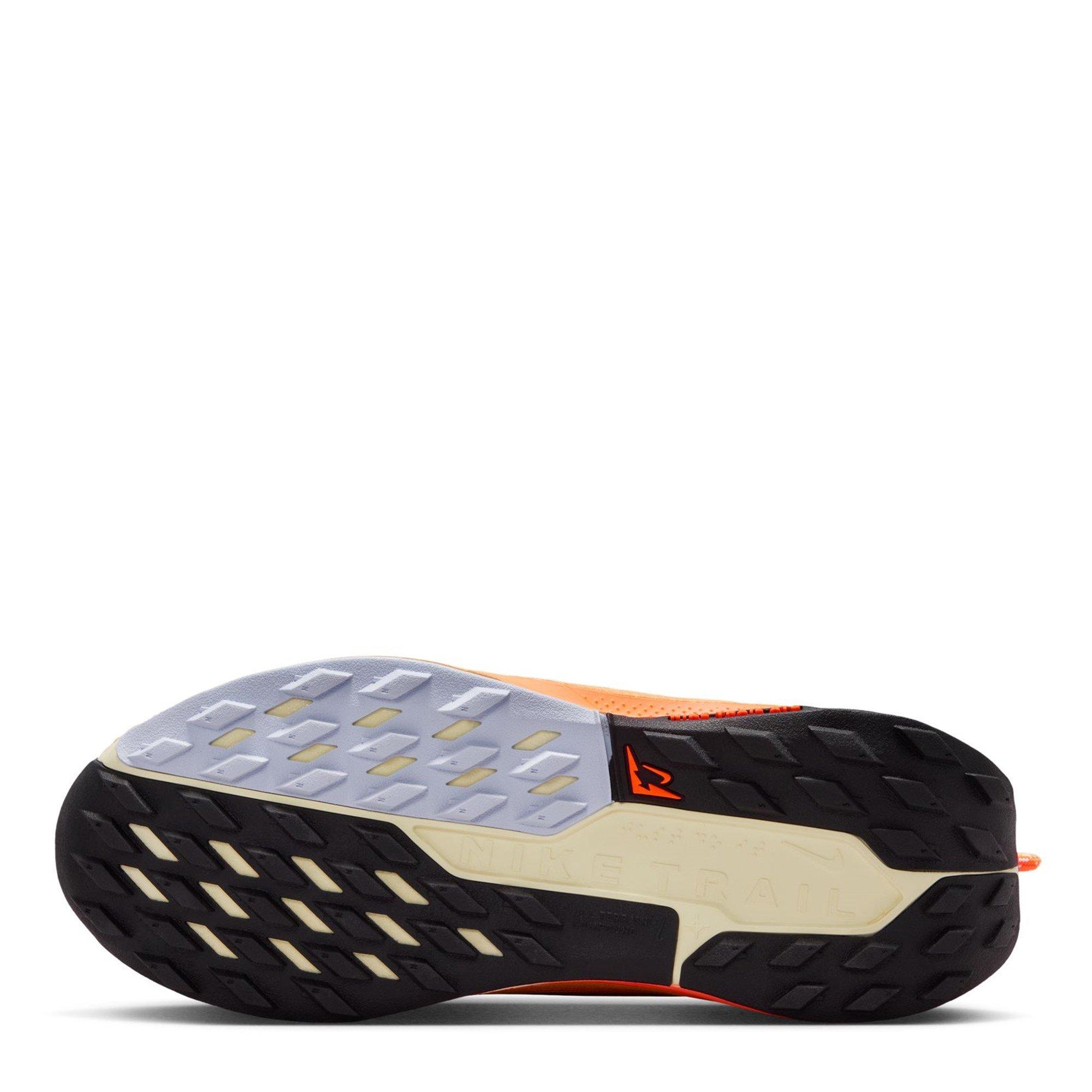 Oranje Puls - Nike - Pegasus Trail 5 - 3