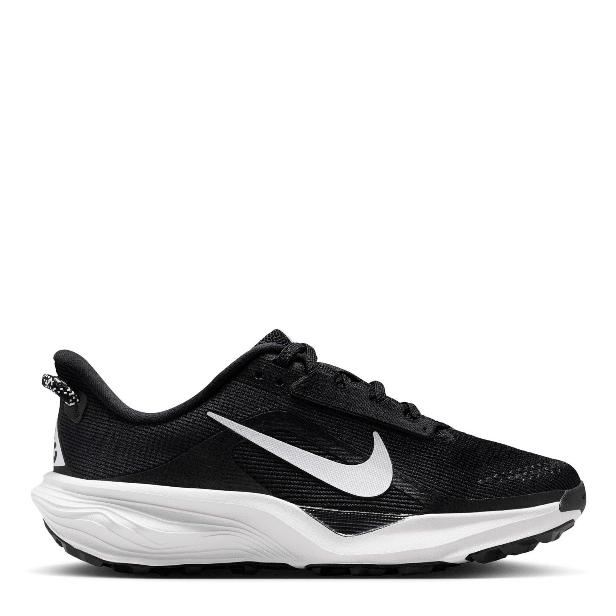 Nike Boys Kids Vomero Premium Running Shoes - Black/White - 4 (36.5)