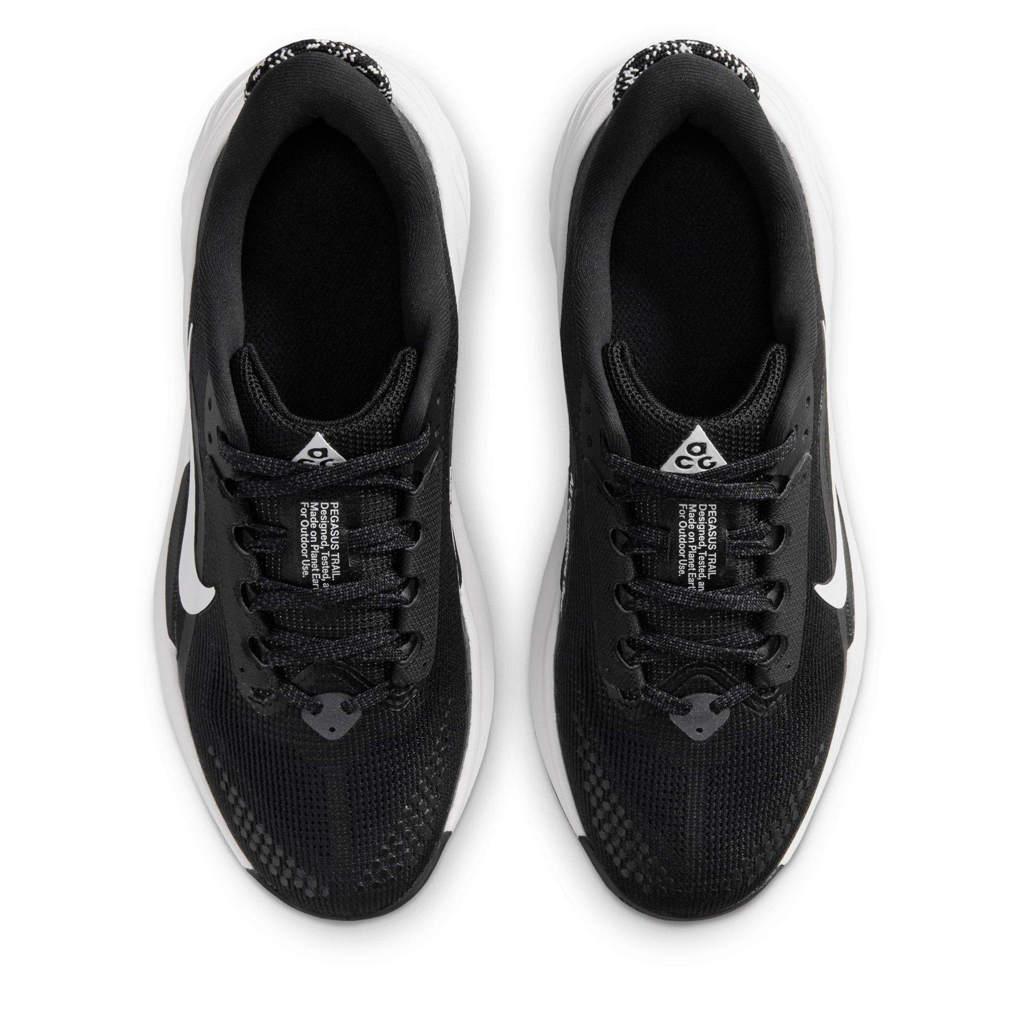 Crno/Bijelo - Nike - Kids' Running Shoes - 6