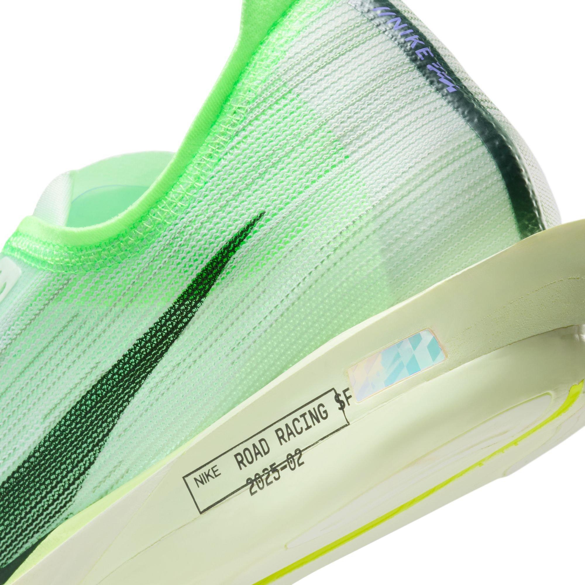 Green/Volt - Nike - Streakfly 2 Road Running Shoes Mens - 8