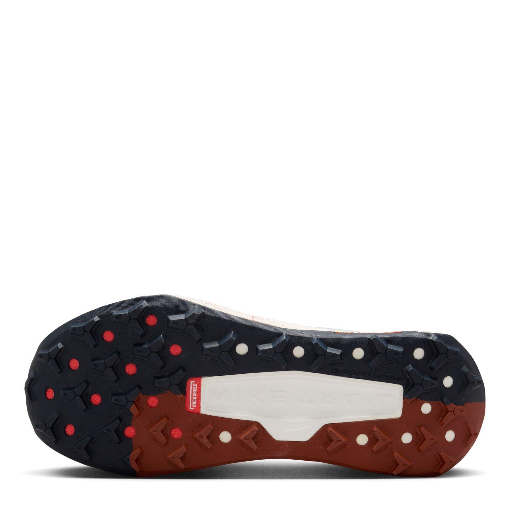 Pure Platinum - Nike - Wildhorse Trail Running Shoes - 3