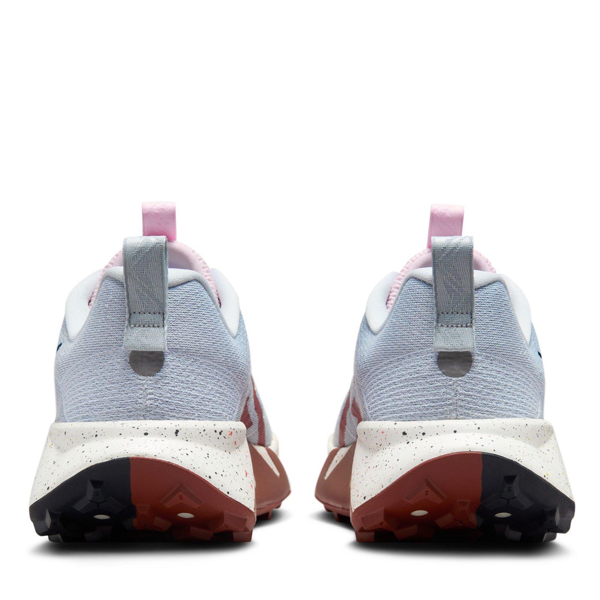 Pure Platinum - Nike - Wildhorse Trail Running Shoes - 5