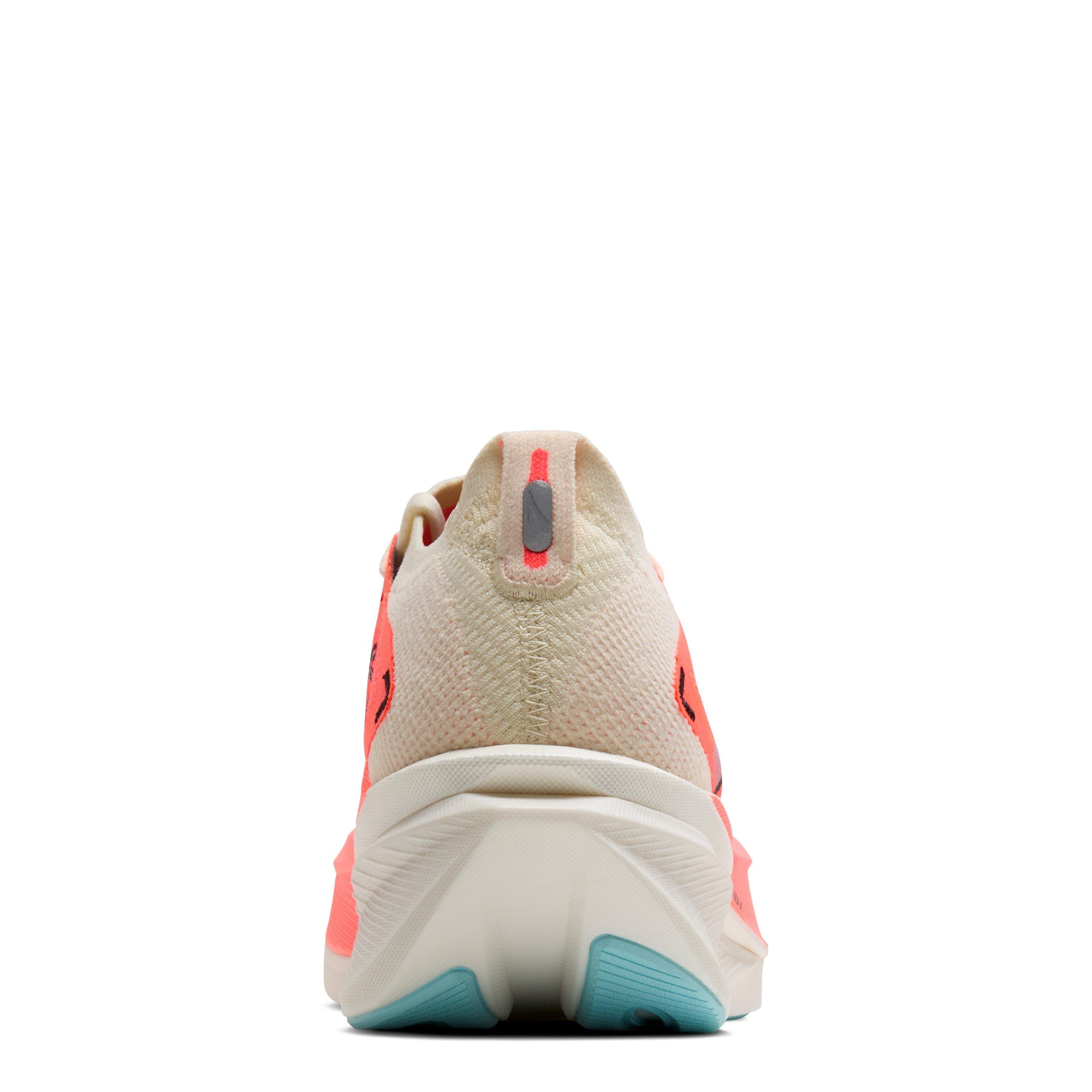 Coconut/Coral - Brooks - Hyperion Max 3 Running Shoes Womens - 3