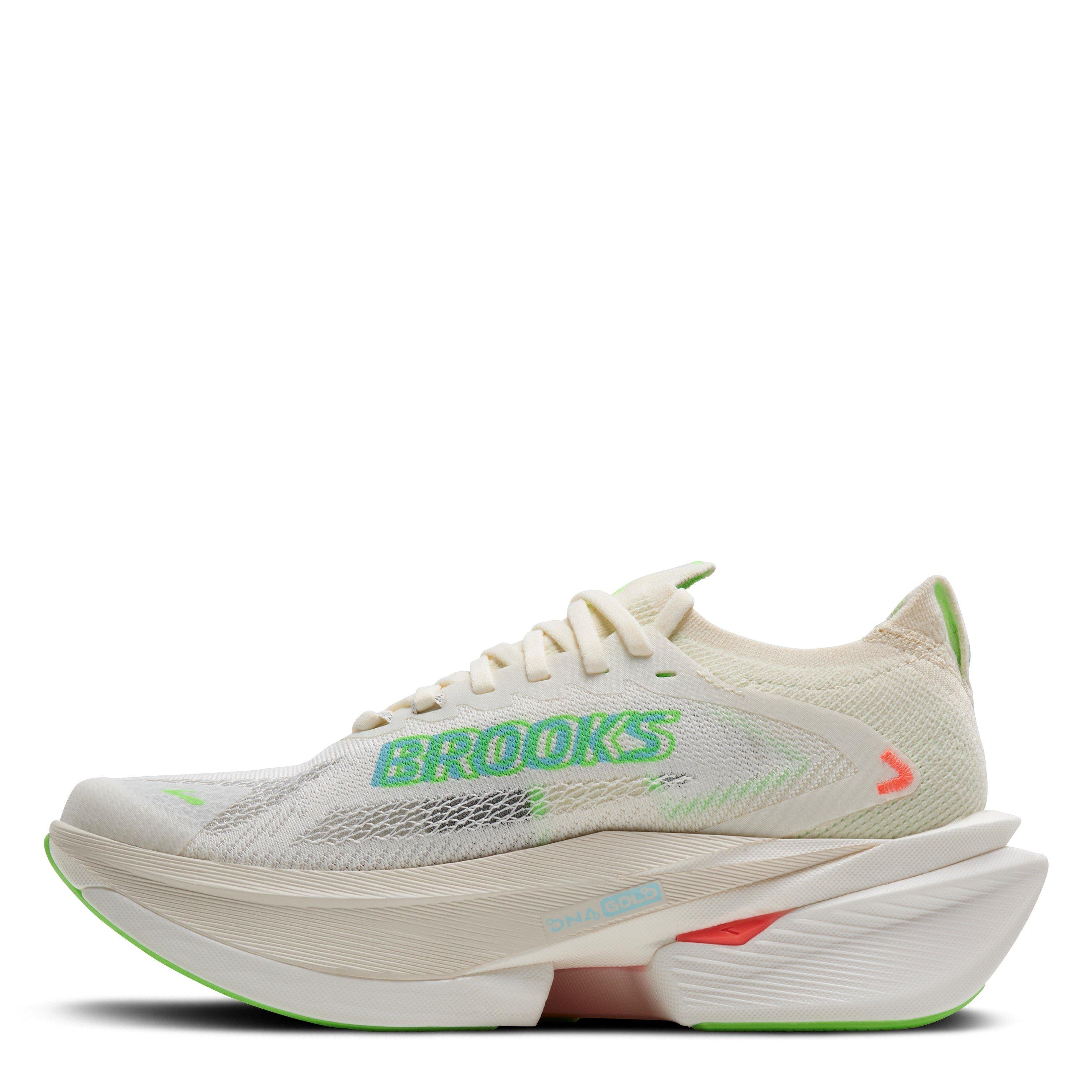 Coconut/Green - Brooks - Hyperion Max 3 Running Shoes Womens - 4