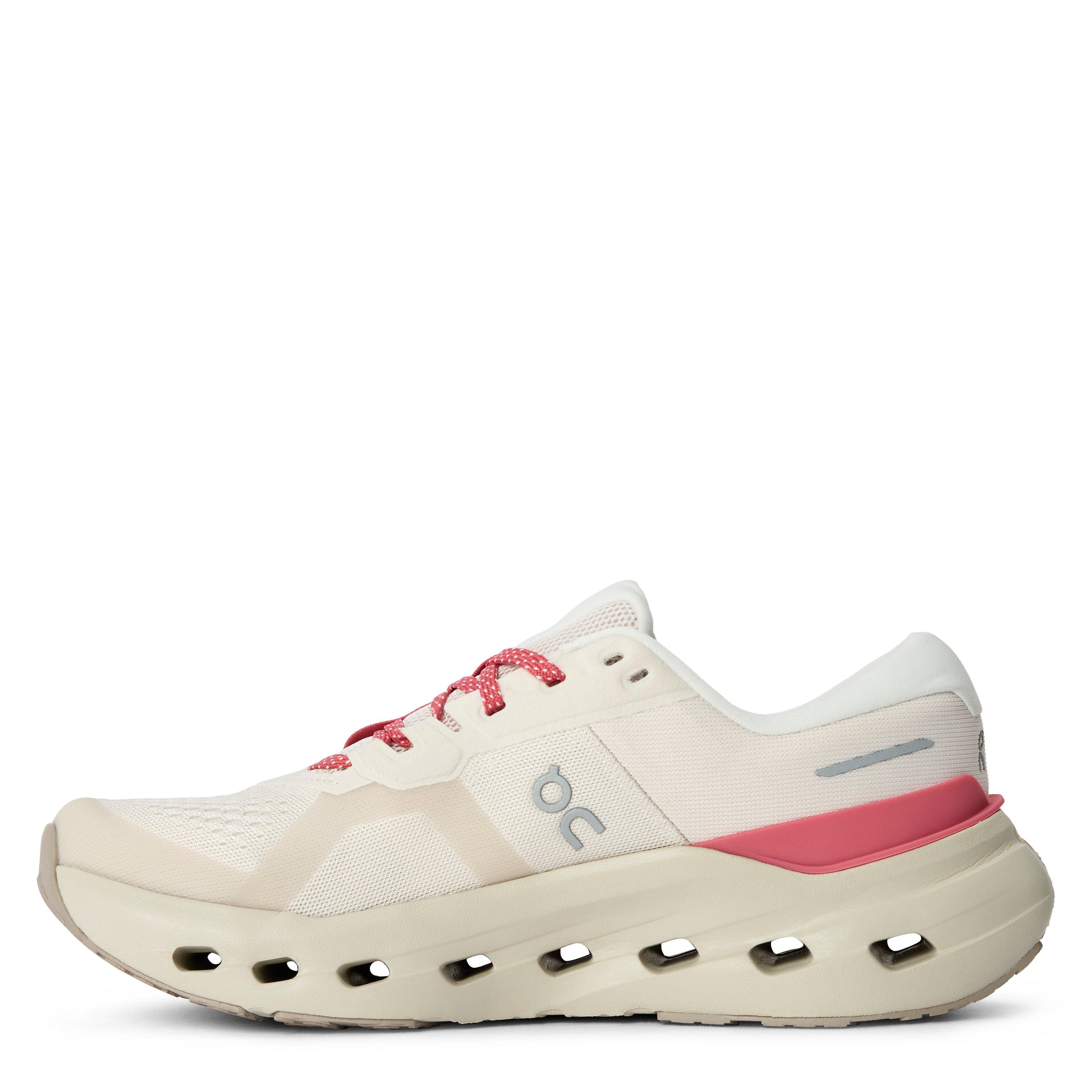 Oyster/Camellia - On - Womens Cloudrunner 3 Road Running Shoes - 2