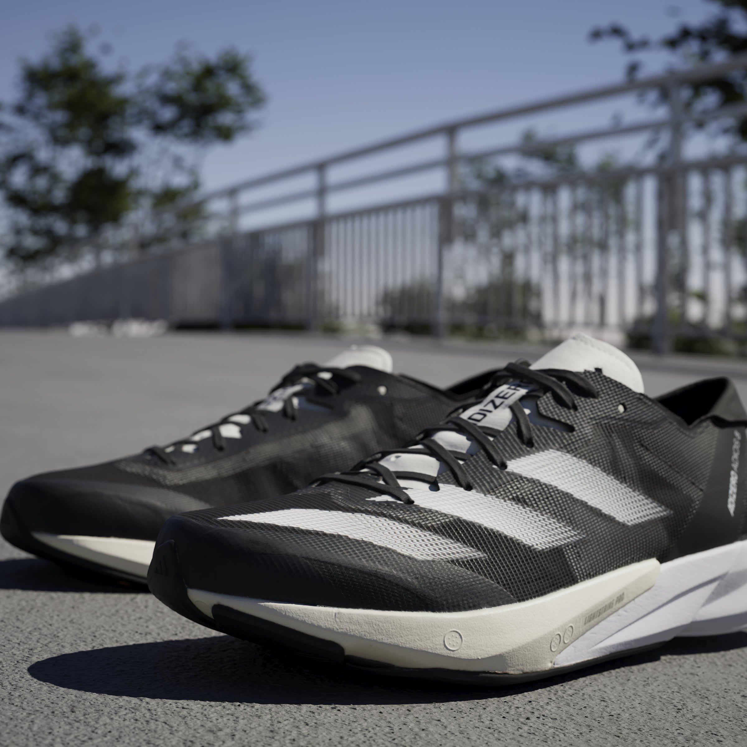 Sort/Hvid - adidas - Adizero Adios 8 Mens Running Shoes - 16