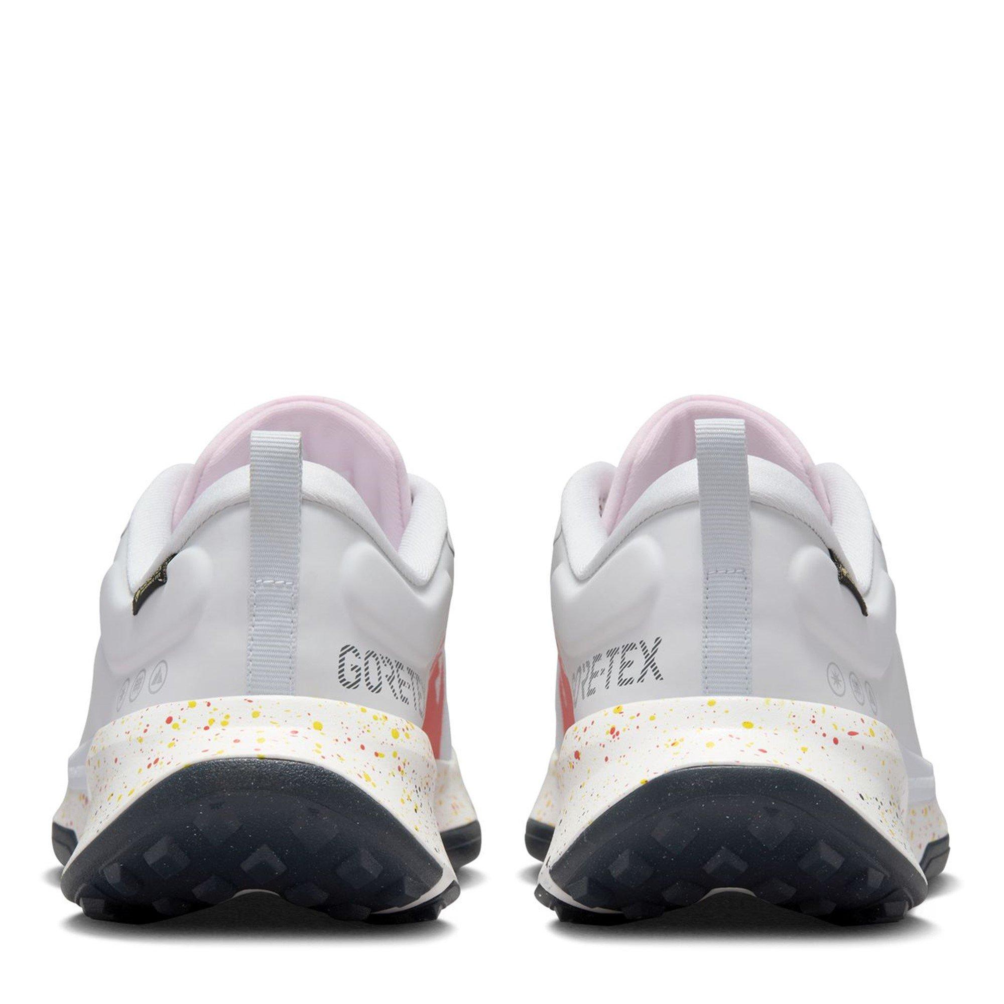 Platina/Bijela - Nike - Juniper Trail 2 GTX Mens Trail Running Shoes - 5