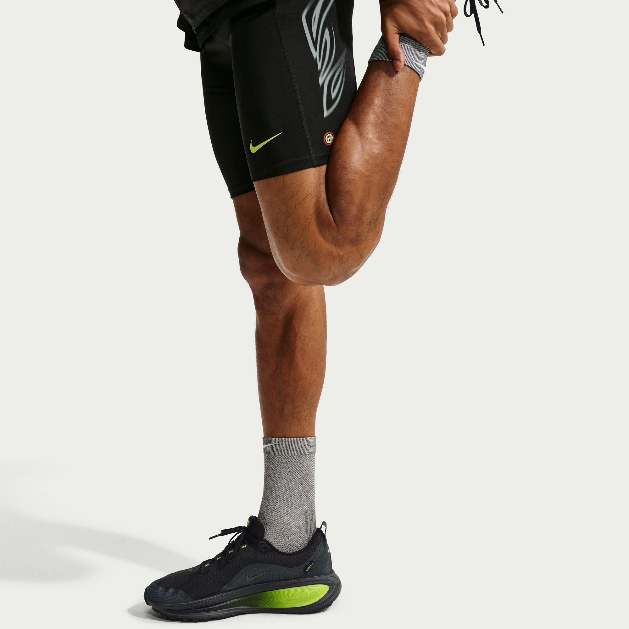 Anthrazit/Schwarz - Nike - Men's Vomero 18 GTX Road Running Shoes - 3