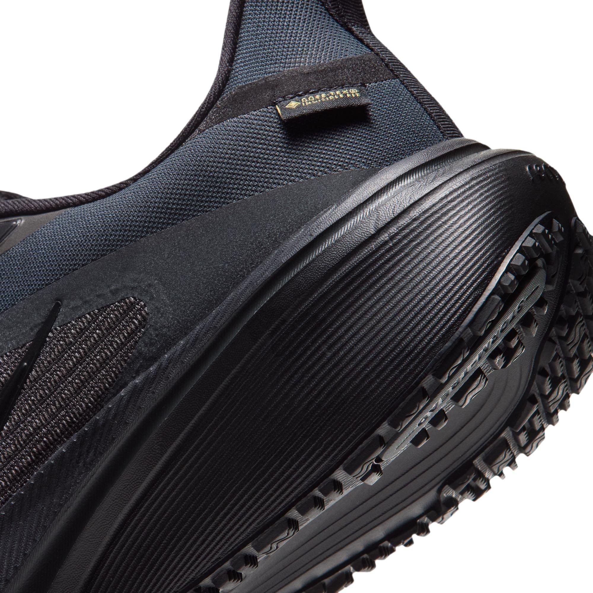 Black/Black - Nike - Men's Pegasus 42 GTX Road Running Shoes - 8